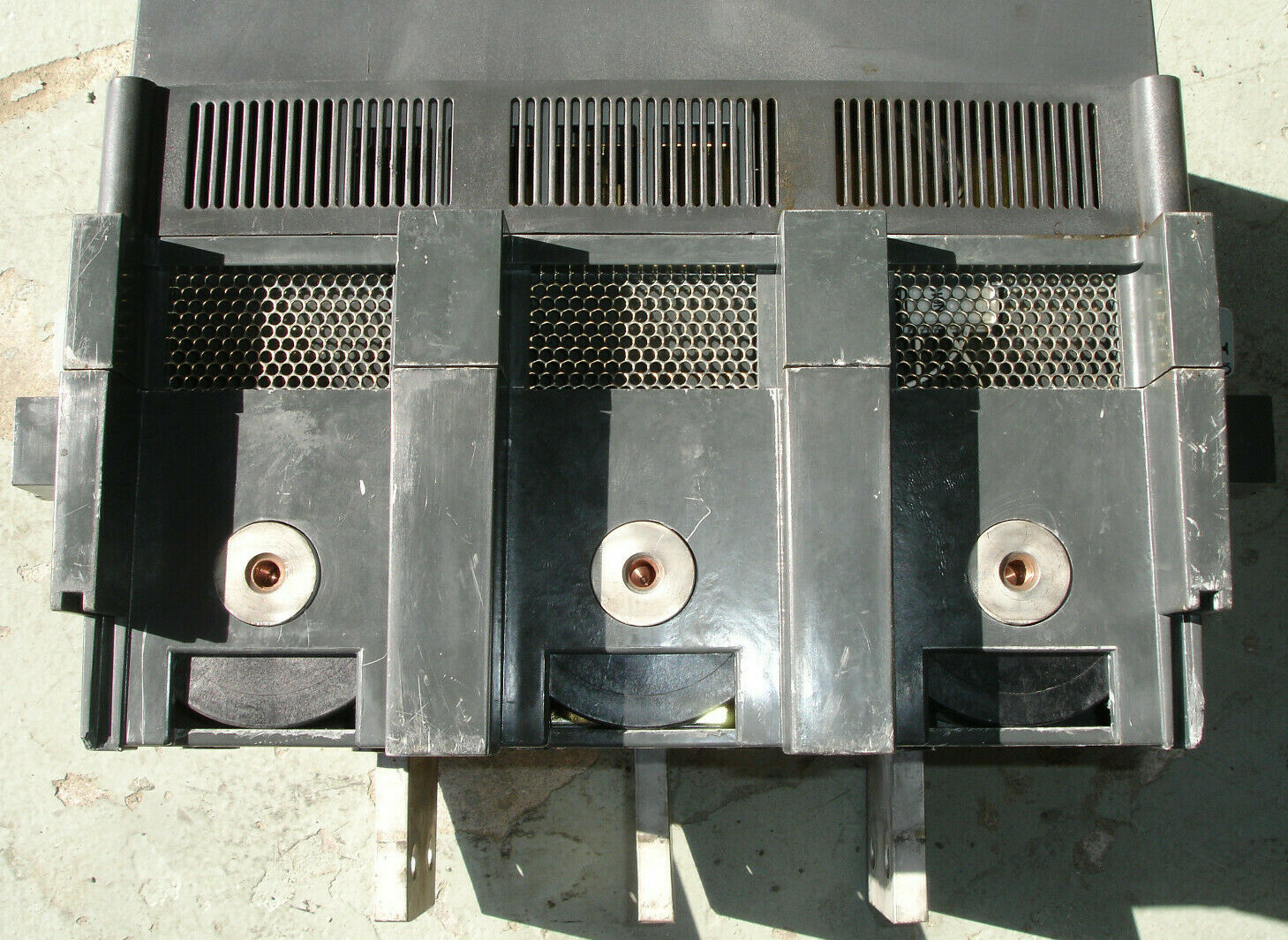General Electric Power Break II 1600 amp GE Breaker SSF16B216 Ground Fault