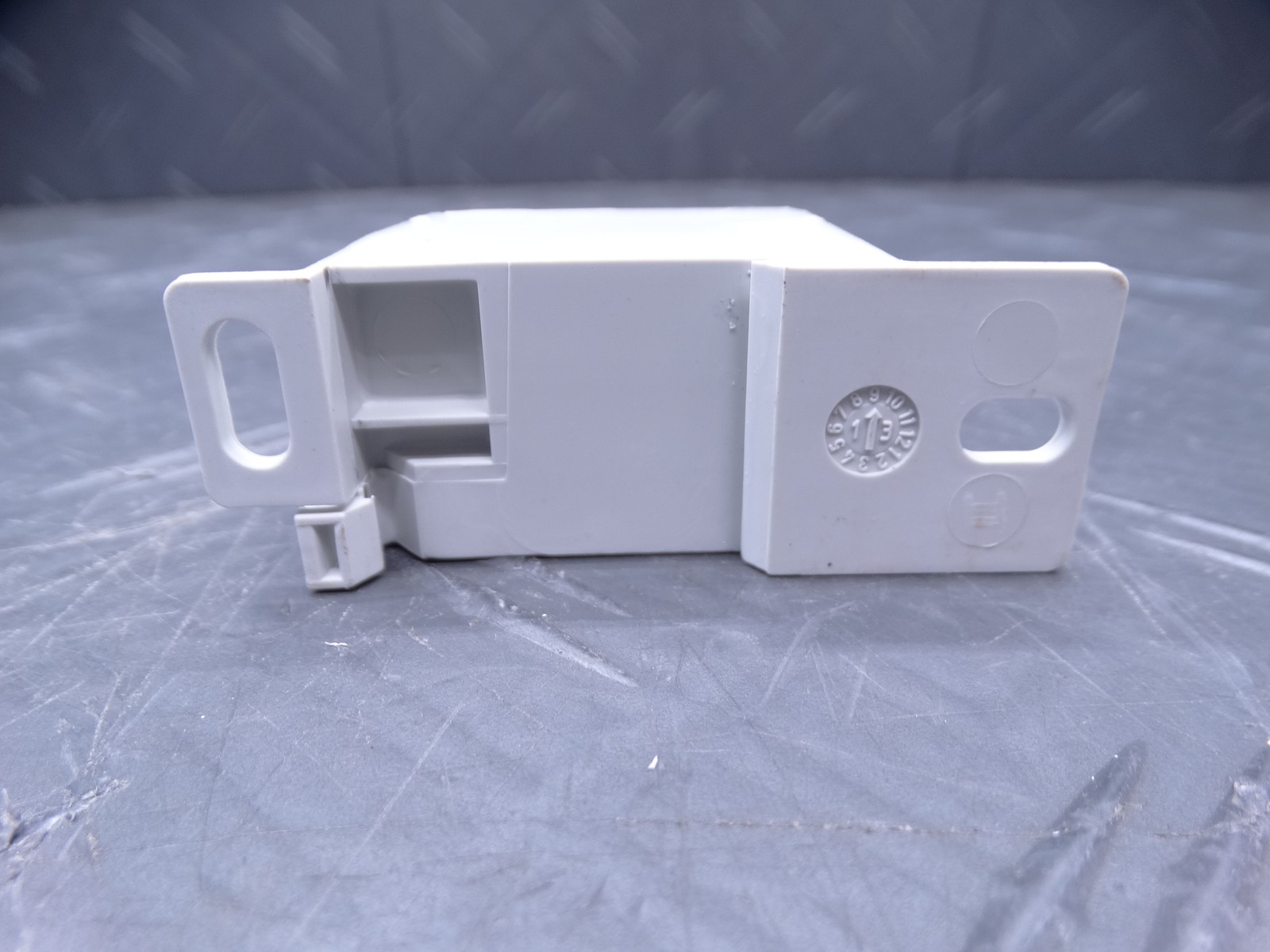 Siemens 5ST2505 1-pole 125A 690V Input Distribution Block