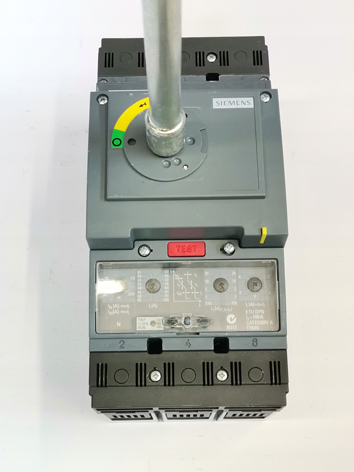 Siemens disconnector 3VT2 100 A used