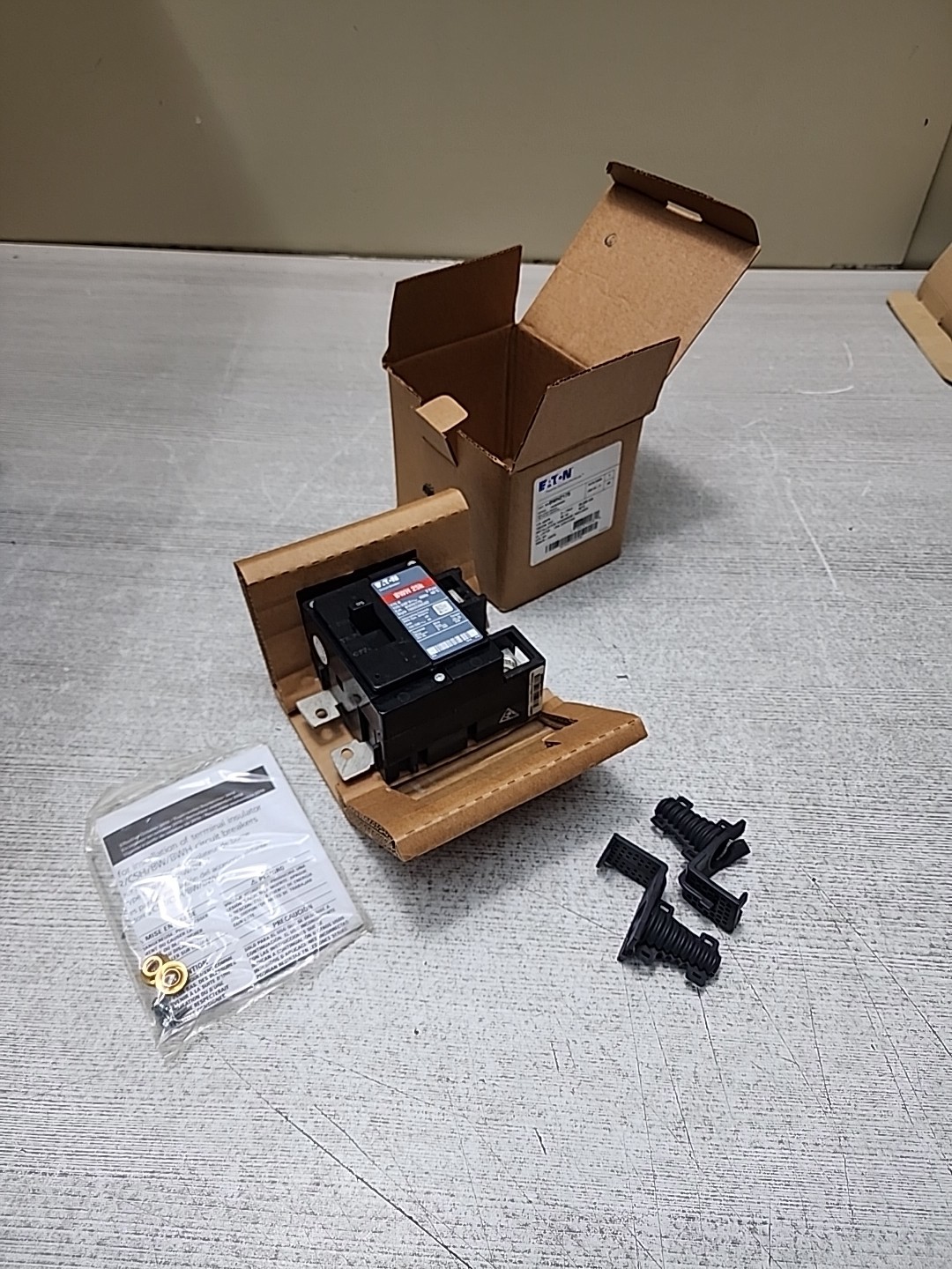 Eaton BWH2175 2 Pole 175 Amp 120/240v Type BWH 25k