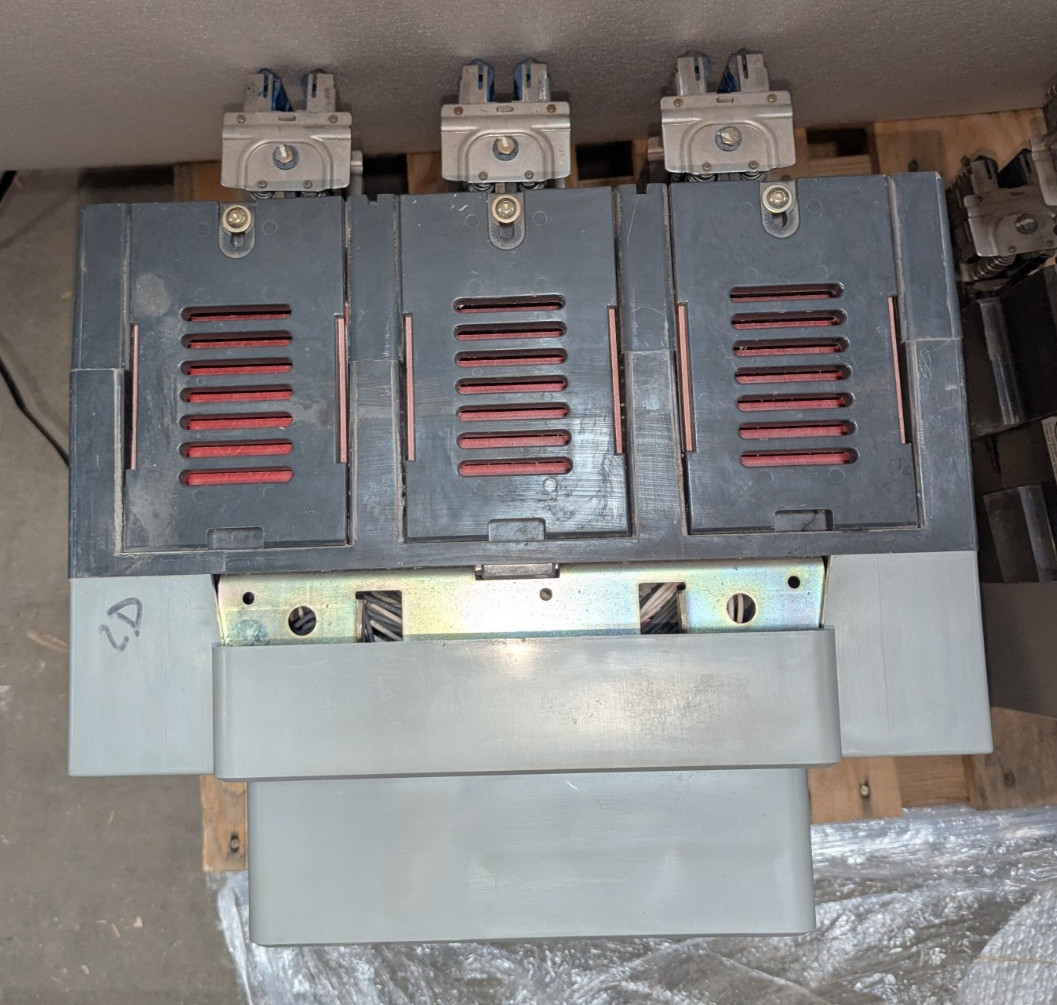 EATON CUTLER-HAMMER MAGNUM DS MDS6163WEA 1600AMP LOW VOLTAGE AC CIRCUIT BREAKER