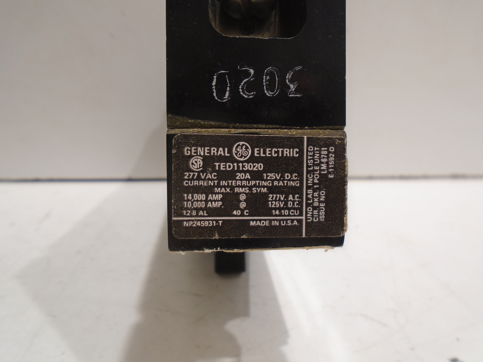 GENERAL ELECTRIC TED113020 CIRCUIT BREAKER 20A 1-POLE 277VAC