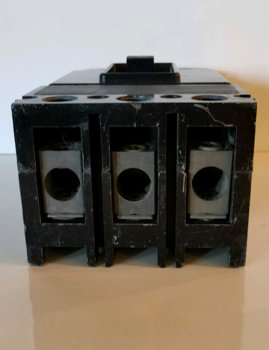 Westinghouse #DA3300 Circuit Breaker 300 Amps 3-Pole 240 Vac