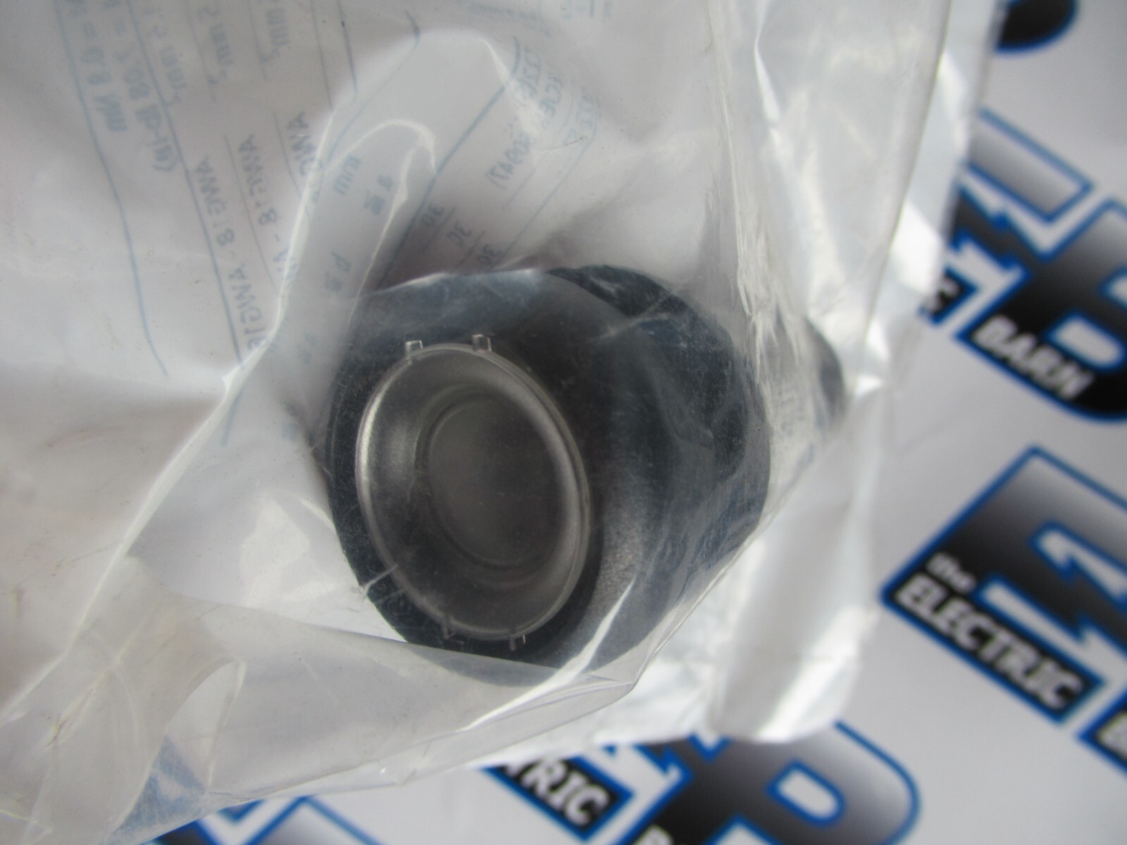 Eaton C22S-DRL-XG-K10-120 Green Indicator Light 120VAC -NEW-B