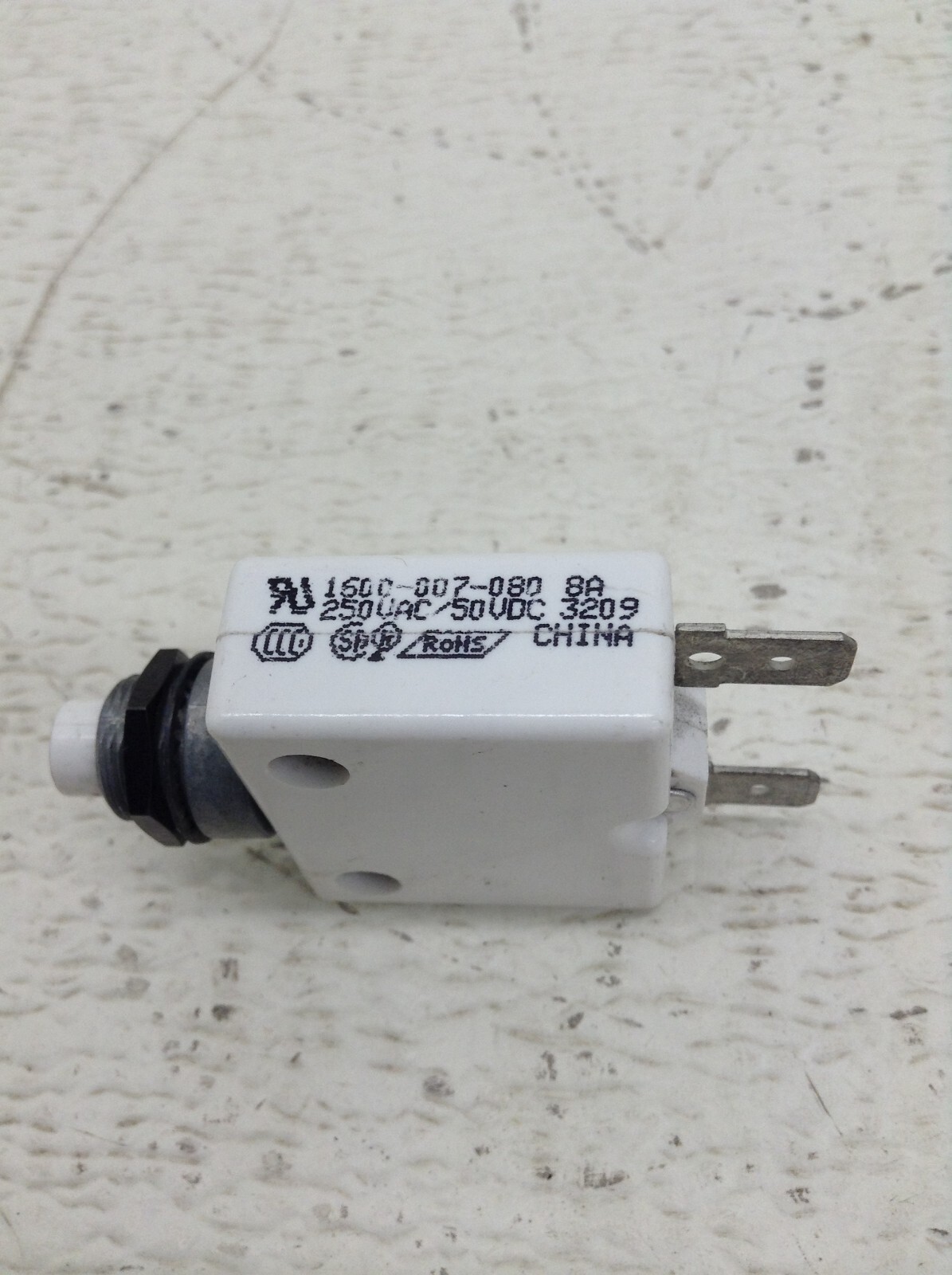 MP 1600-007-080 Ignition Protector 8 Amp Circuit Breaker 1600007080 (TSC)