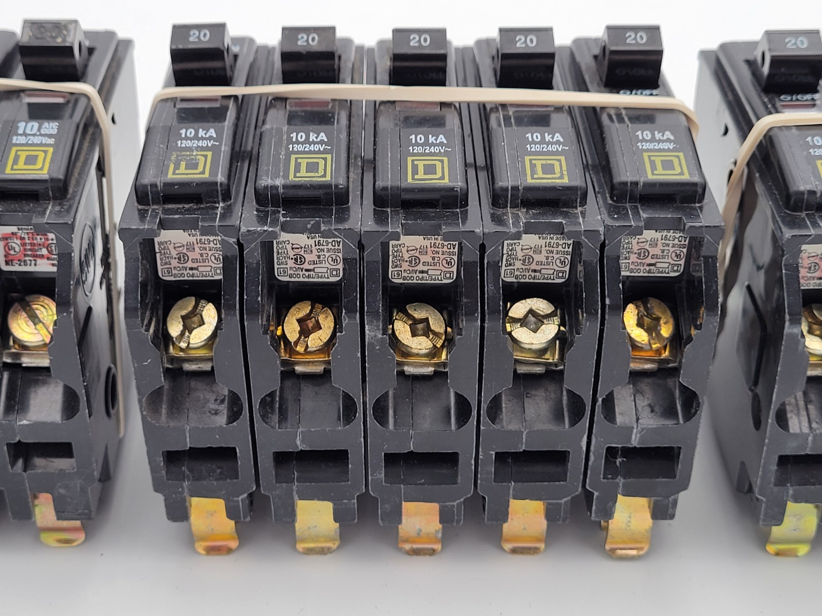 Square D QOB120 20A 1-Pole Bolt On Circuit Breakers Type QOB (Lot of 5) USED