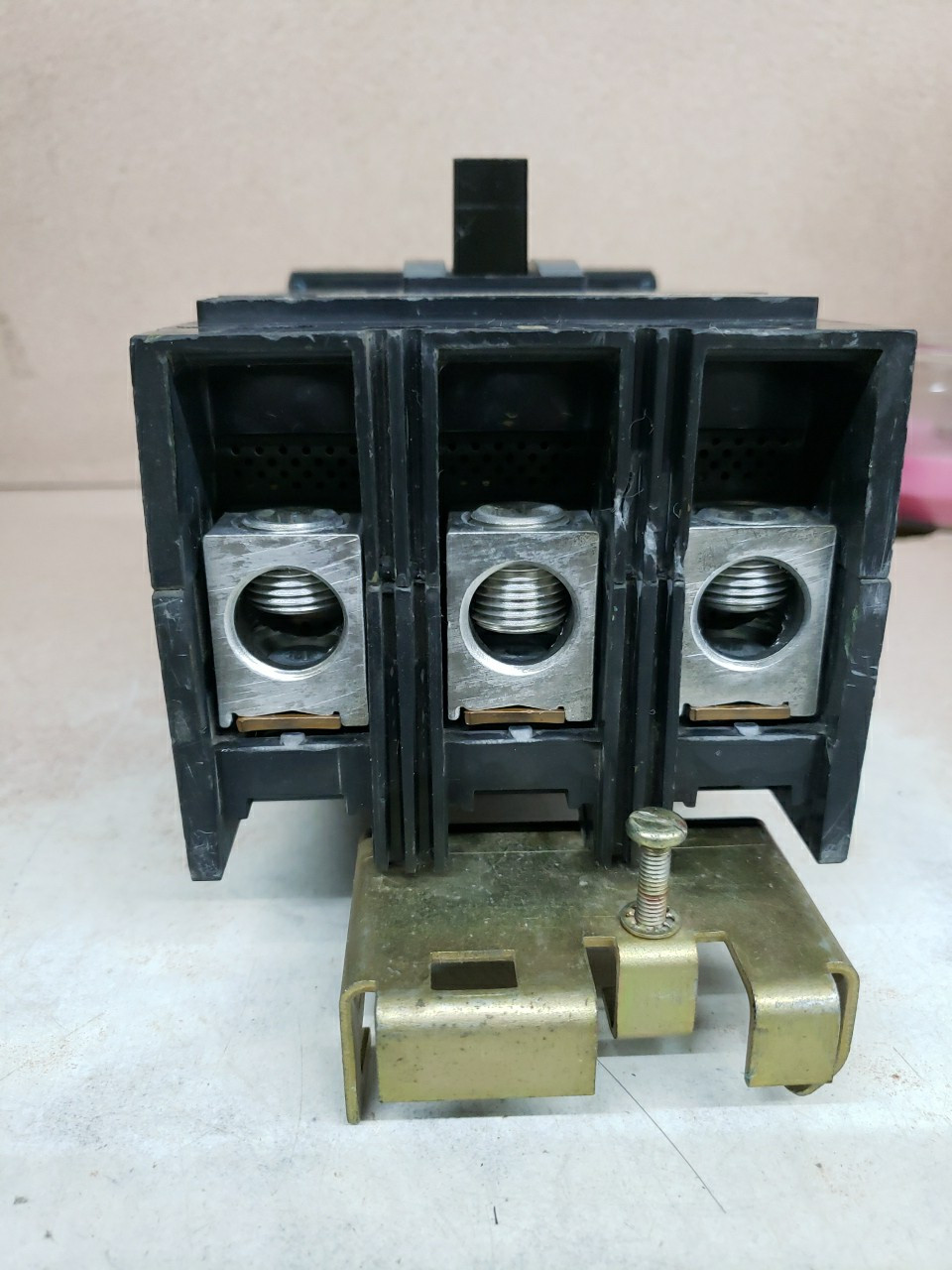 SQUARE D 125 AMP CIRCUIT BREAKER 3 POLE 600 VAC KA36125