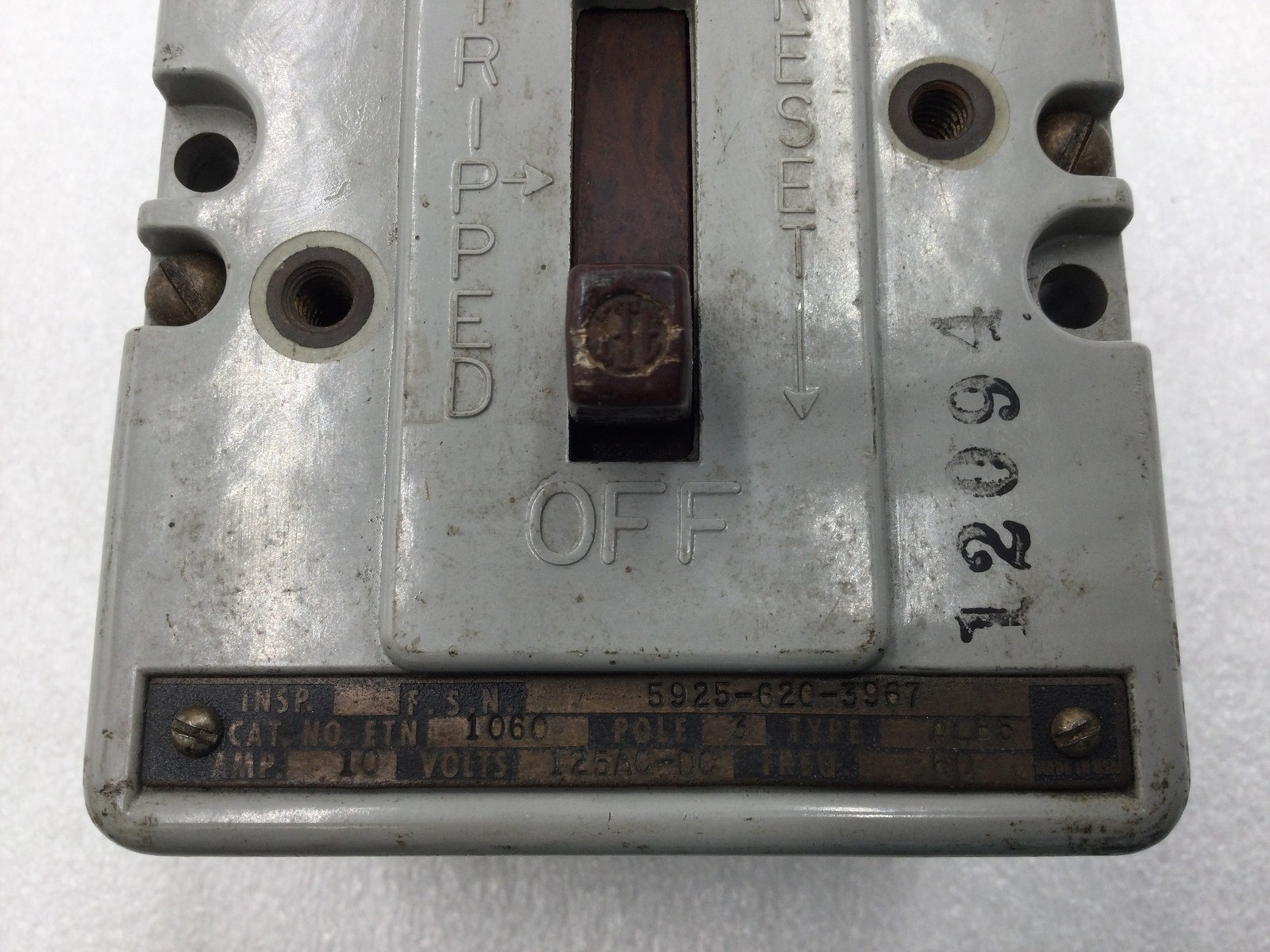 ITE ETN1060 10 Amp 3 Pole 125VAC/125VDC Type ALB5 Air Circuit Breaker
