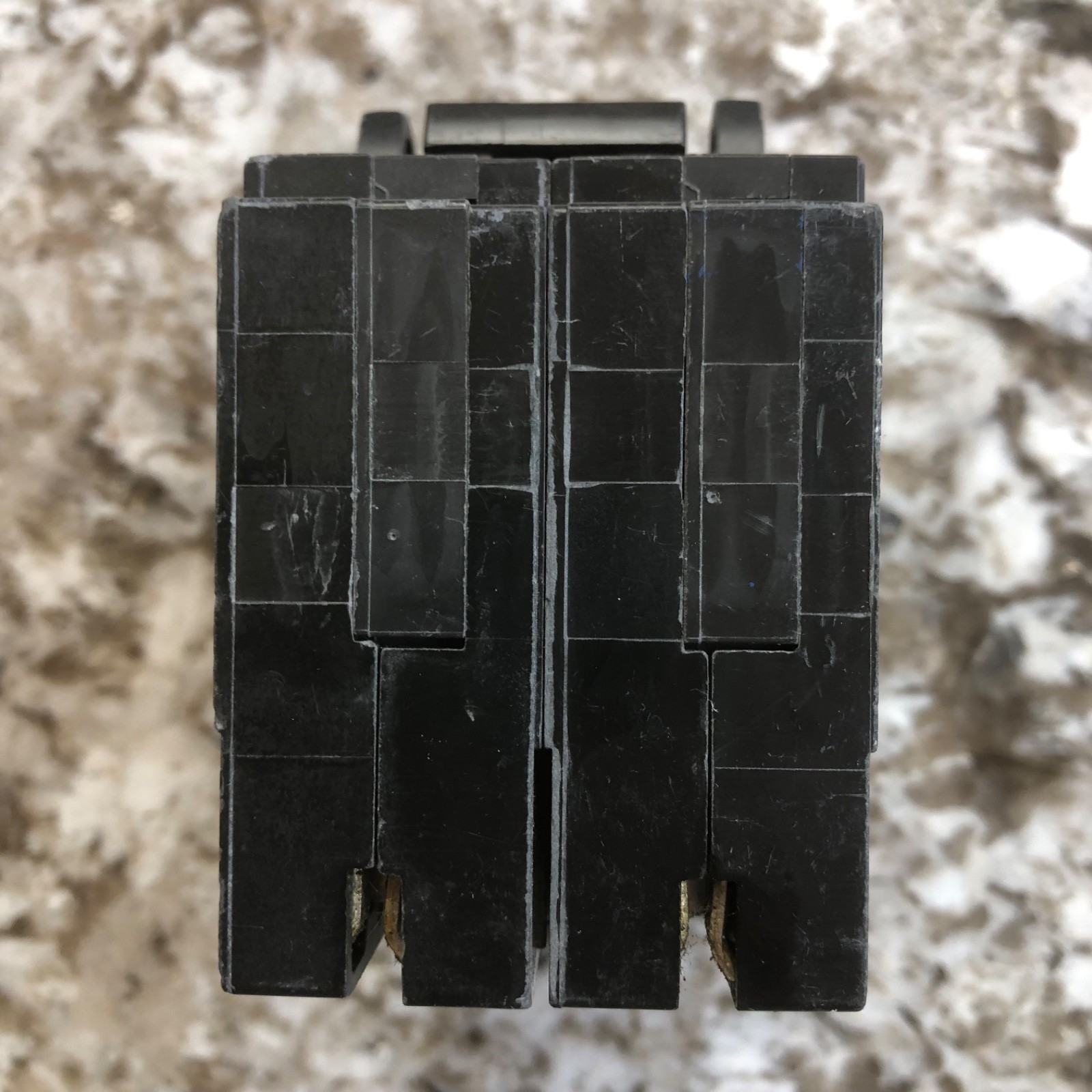 Square D Homeline HOMT2020230 Quad Tandem Breaker (2) 20A 1P (1) 30A 2P NEW