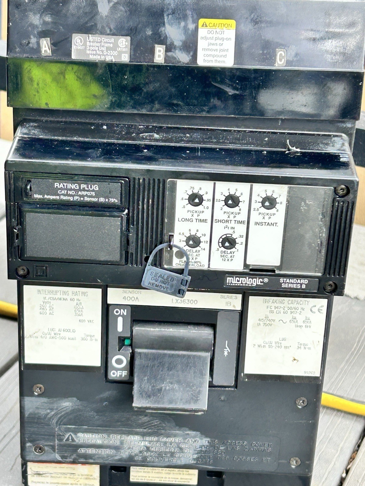 Square D LX36300