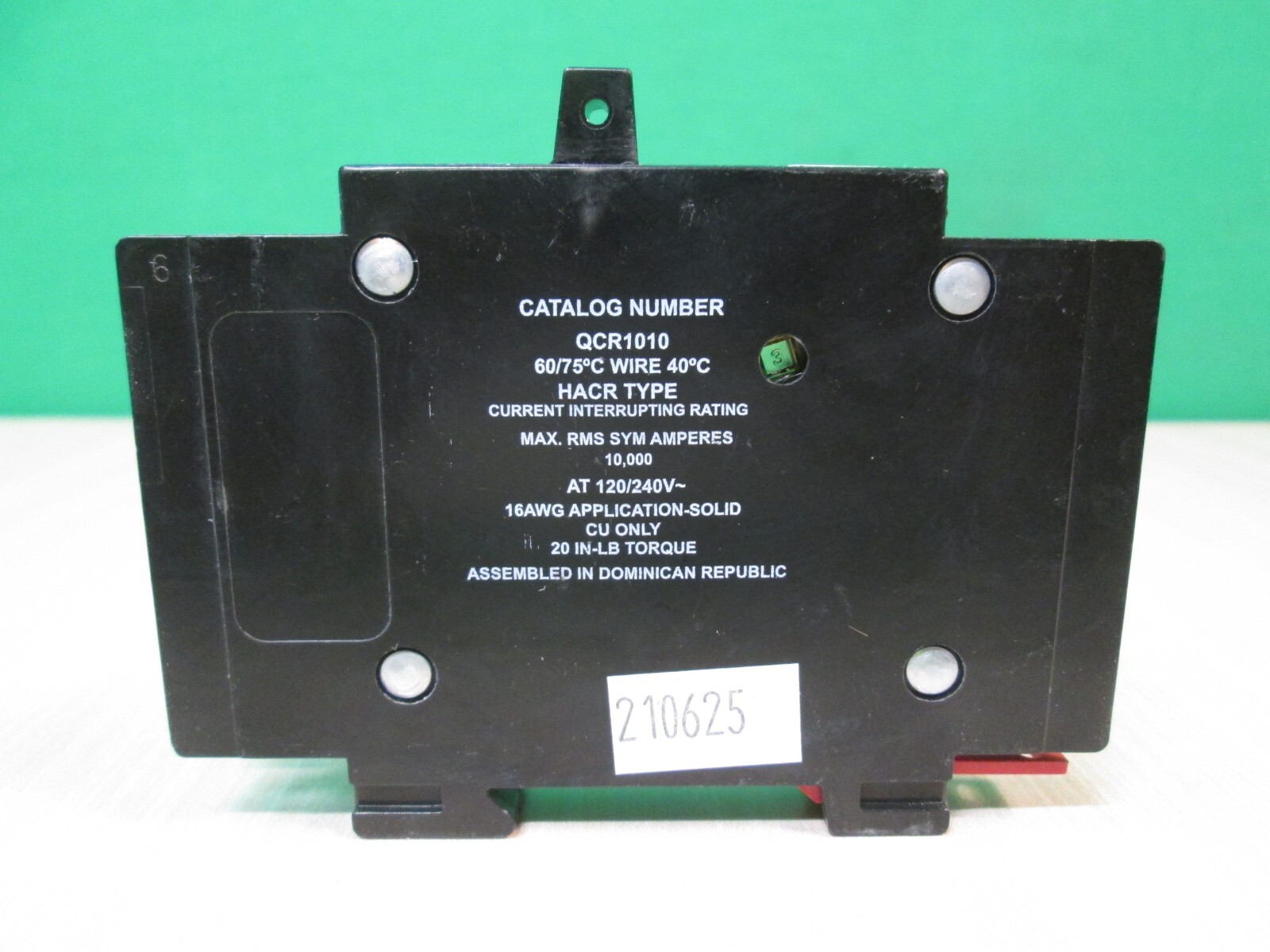 CUTLER HAMMER QCR1010 10AMP, 120/240VAC, Circuit Breaker, 20IN/LB Torque