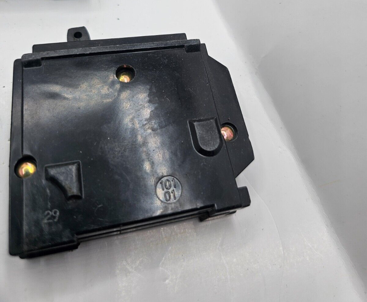 Square D HOM 10KA 120/240V 50/60 Hz 1-Pole 20A Circuit Breaker N-6020