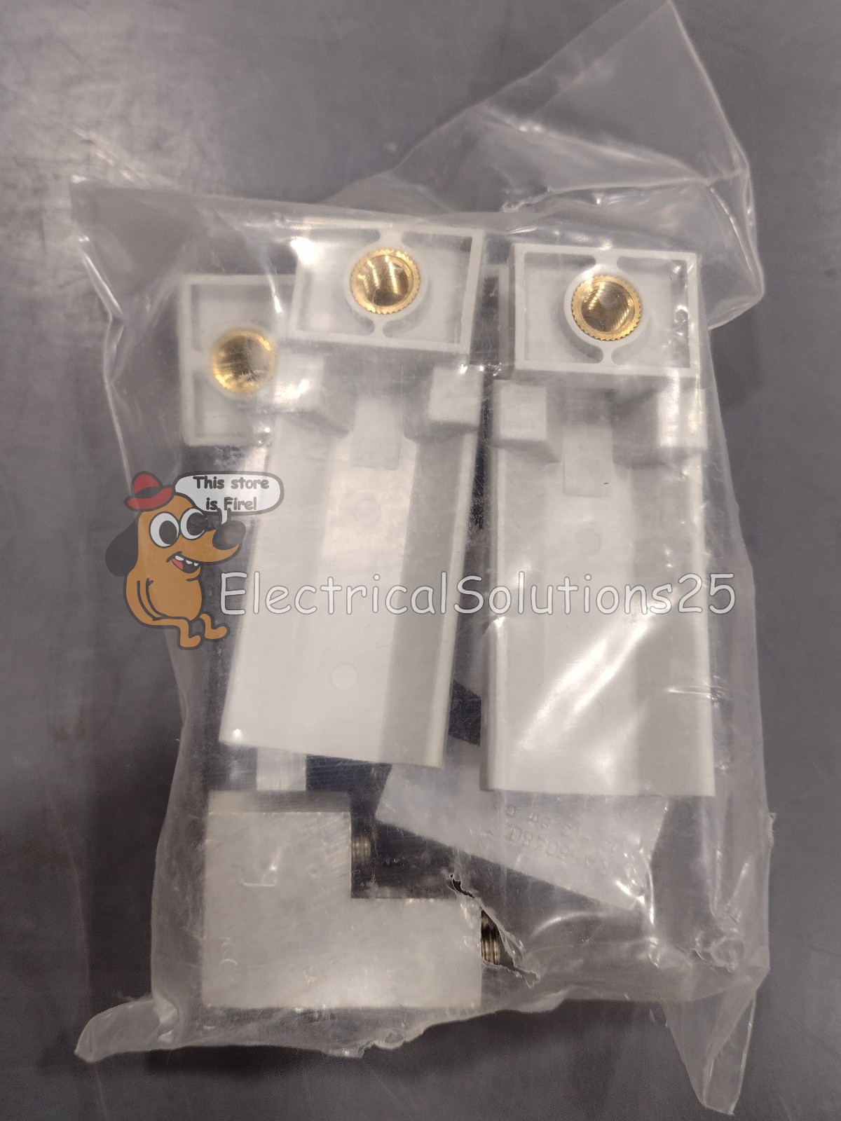 New Factory Sealed Allen-Bradley 140G-J-MTL63 Lug Terminal Kit – Free Shipping