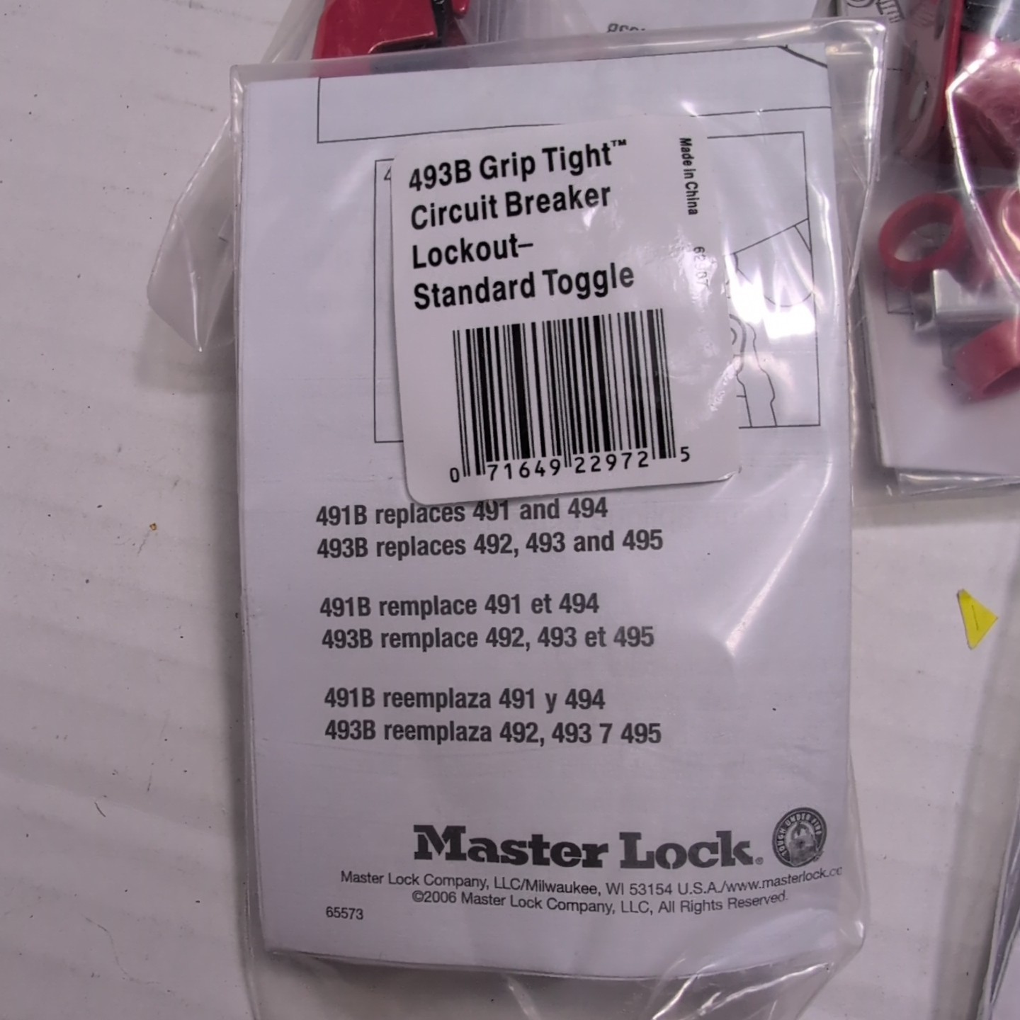 Master Lock 493B Grip Tight Circuit Breaker Lockout Standard Toggle Lot of 5