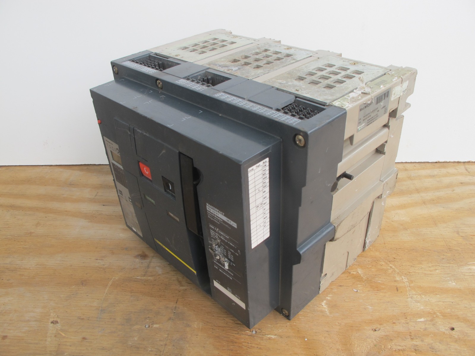 Square D NW25H1 WC4GGR44R9SXFXXXXX 2500 Amp Schneider Electric 2500A NW 25 H1 MP