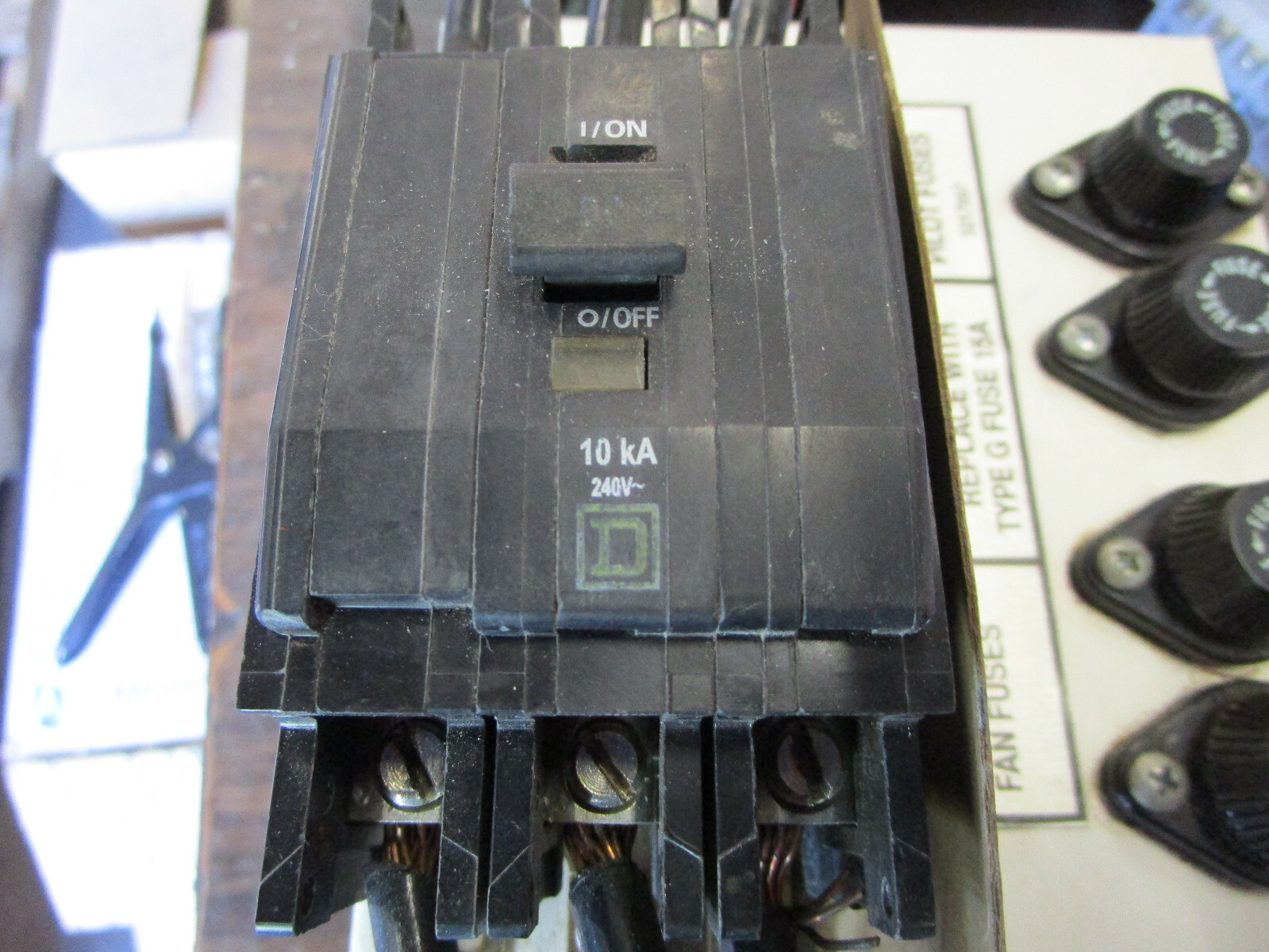 Square D Circuit Breaker 10ka Series 3 60 Amp 3 Pole 240v w/ Control Panel Used
