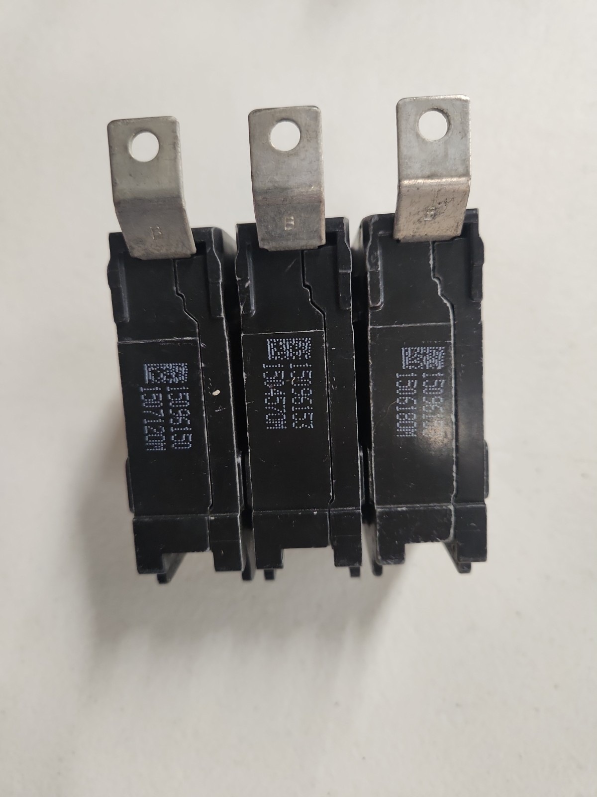 SIEMENS B380 3 POLE 80A 240V Type BL Bolt On Circuit Breaker READ DESCRIPTION