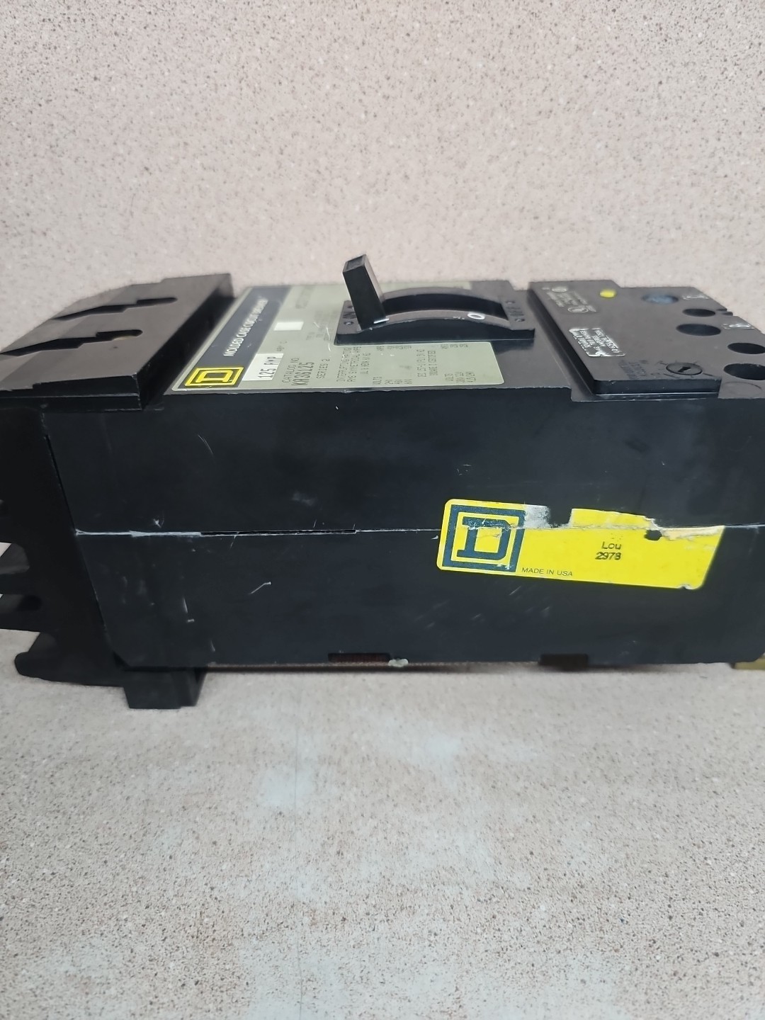 Square D KA36125 125 Amp 600 Volt 3 Pole Circuit Breaker See pics