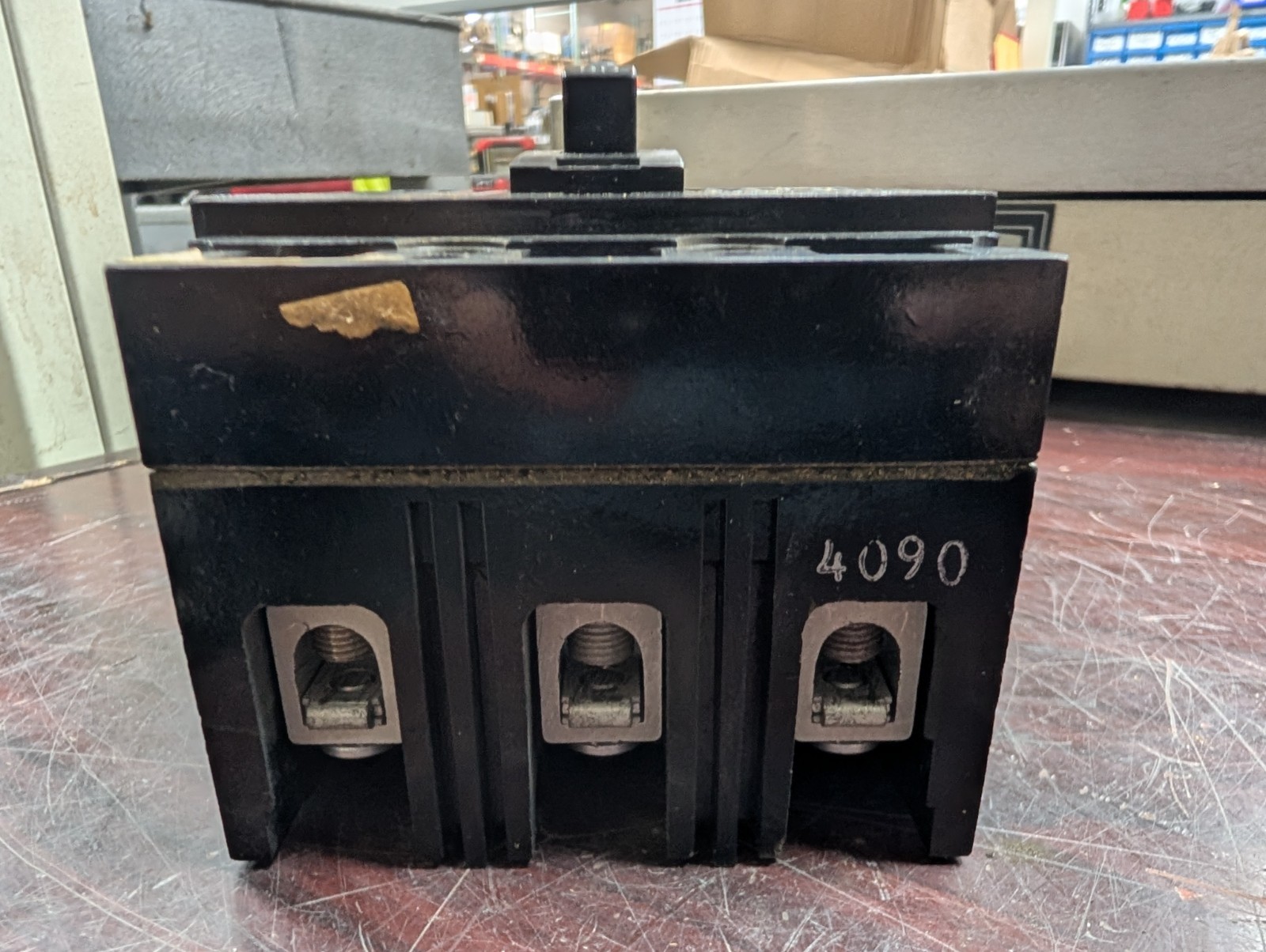 🤪 GE GENERAL ELECTRIC 90 AMP CIRCUIT BREAKER 480 VAC 3 POLE TED13490