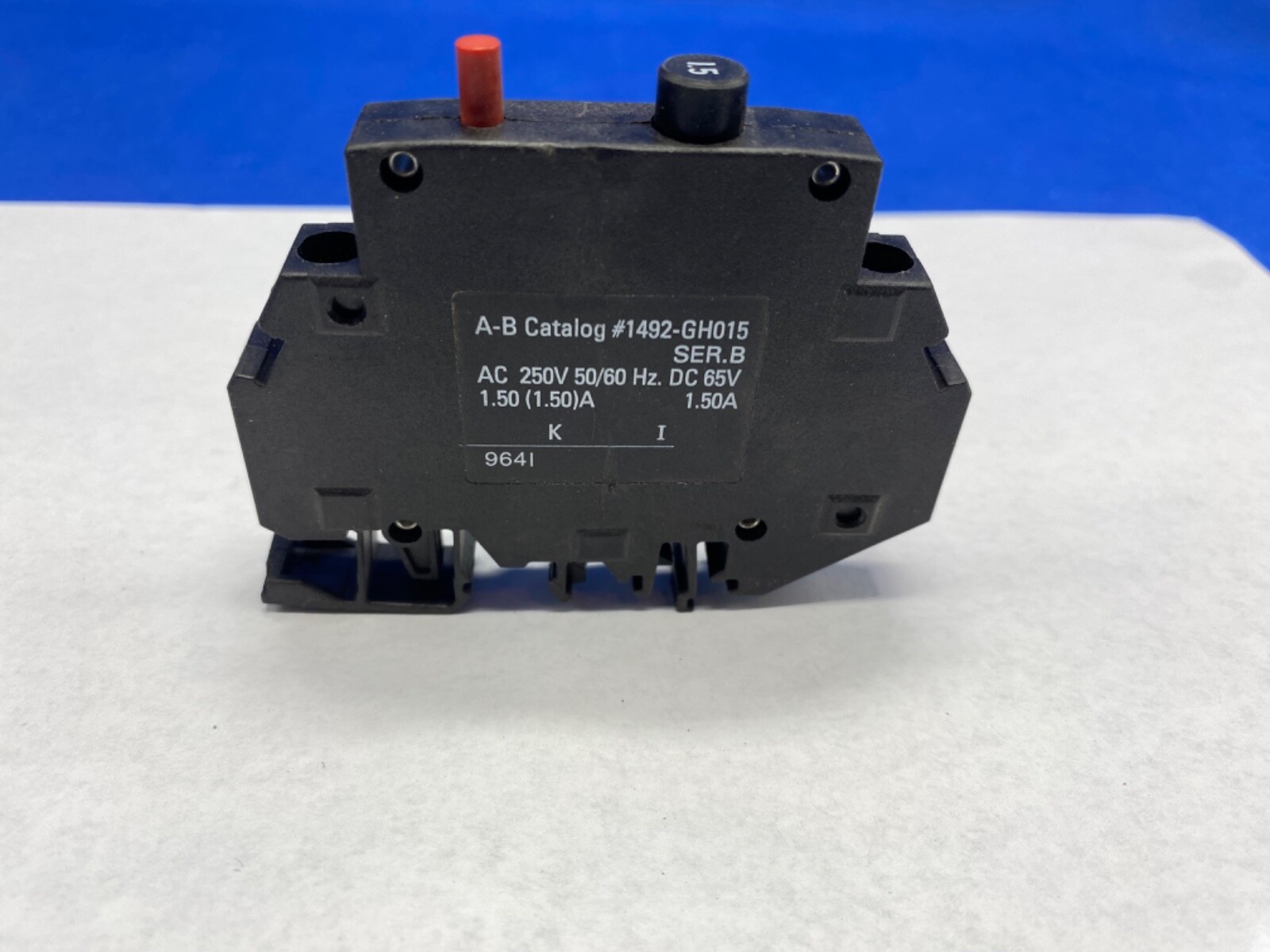 Allen Bradley 1492-GH015 breaker DIN rail mount 1.5 amps
