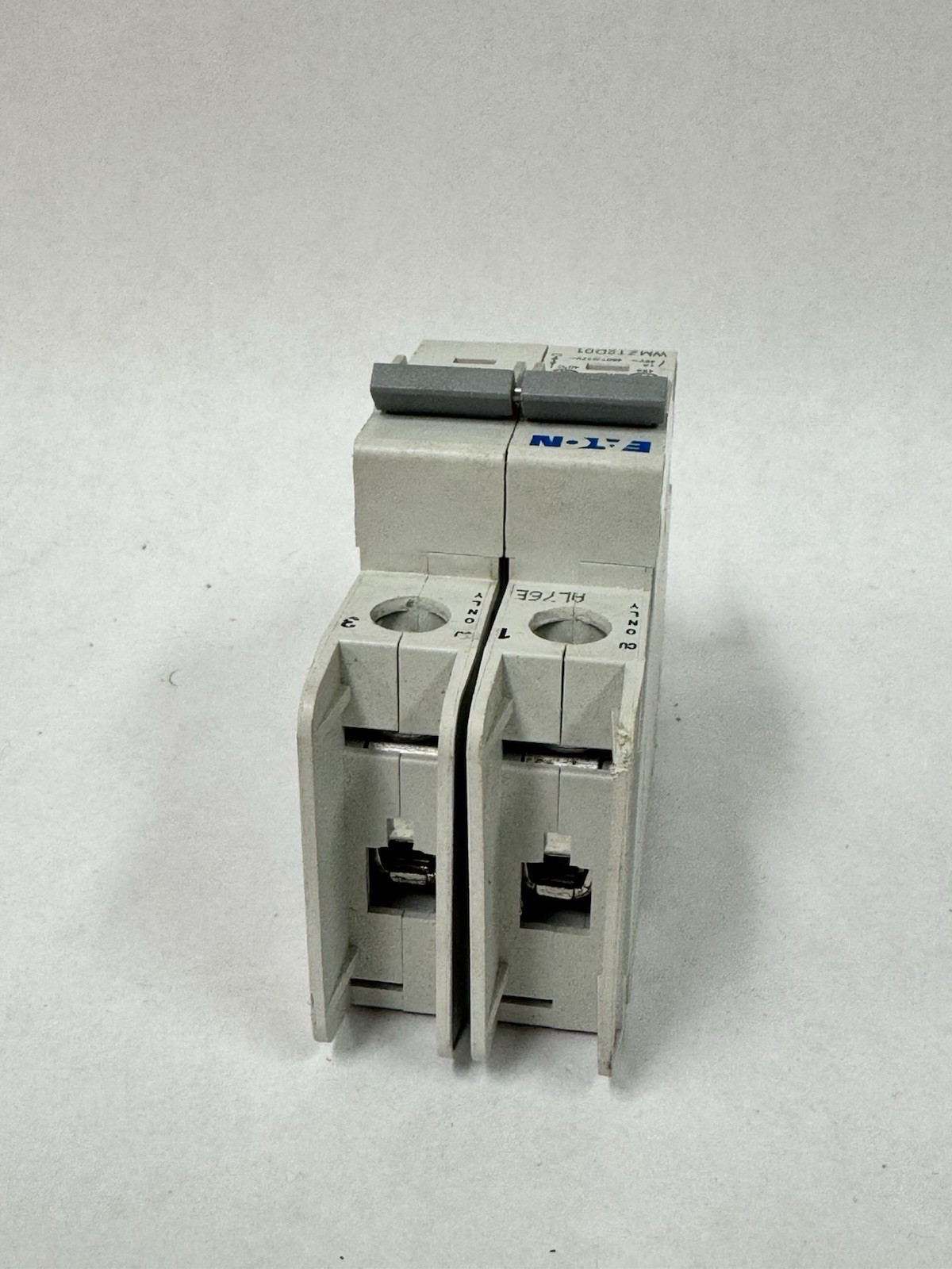 Eaton FAZ-D6/2-NA 277/480 VAC 6A 2-Pole Miniature Circuit Breaker (102184)