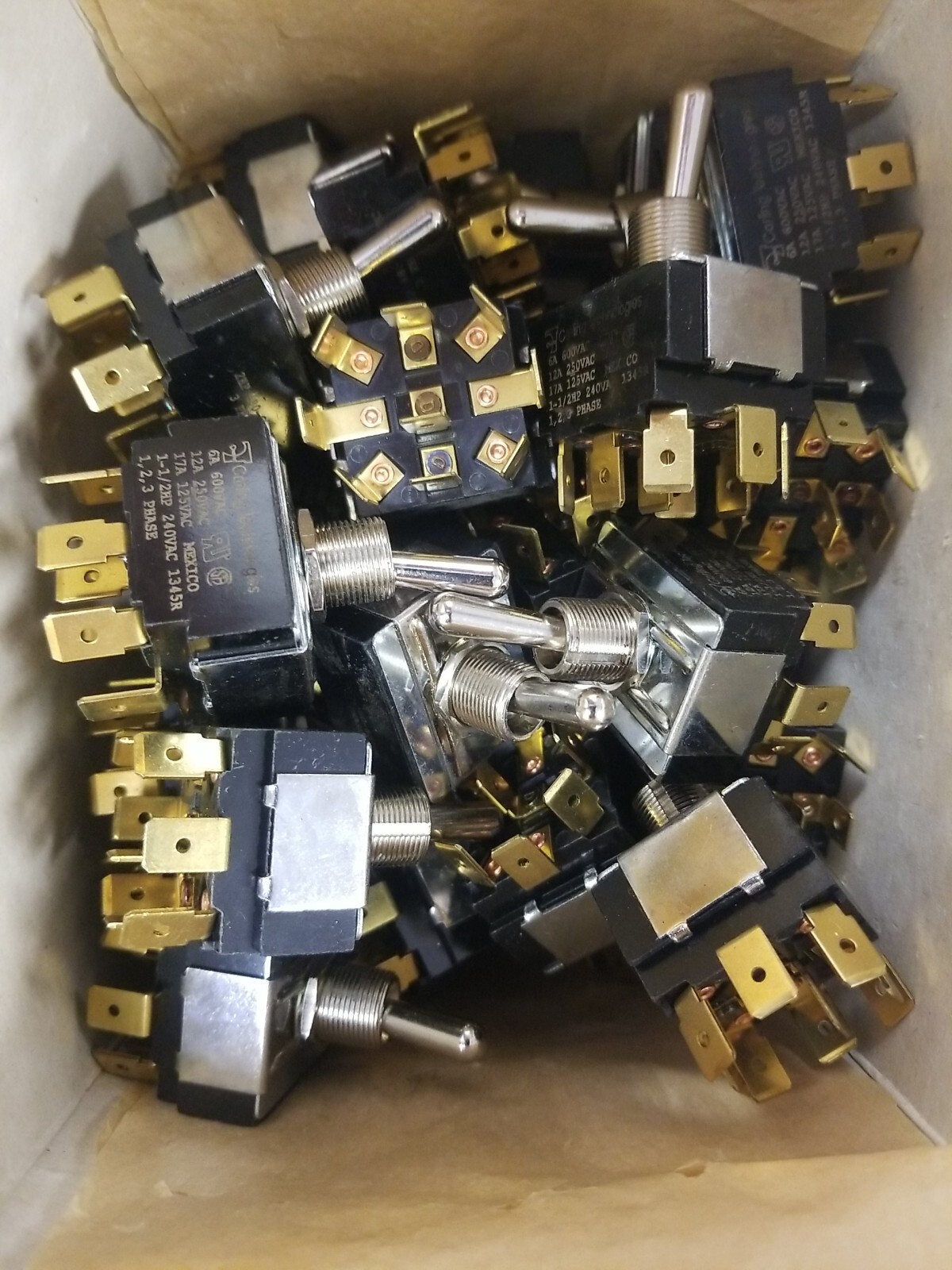 NOS Carling Technologies HLA271-73 Switch Toggle 2PST ON-OFF