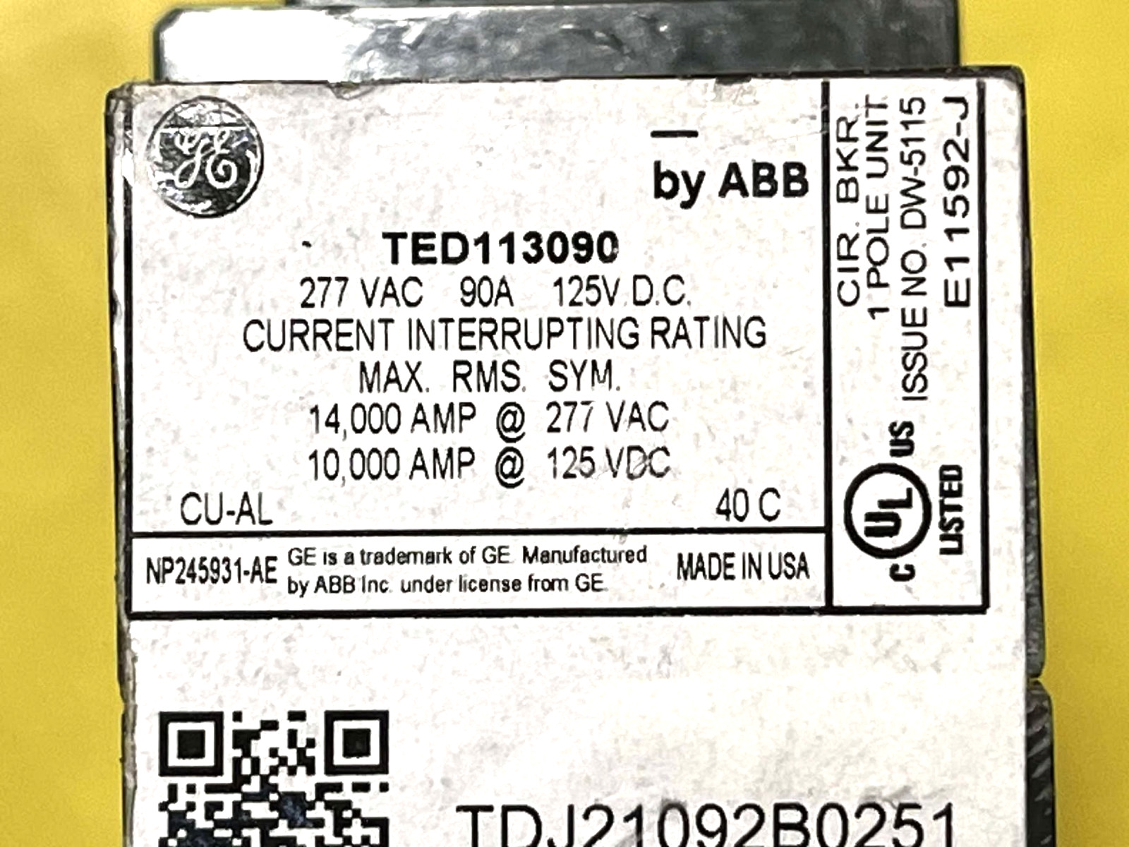 ⚡VIEW PHOTOS⚡GENERAL ELECTRIC GE TED113090 277VAC/125VDC 90A 1-P CIRCUIT BREAKER