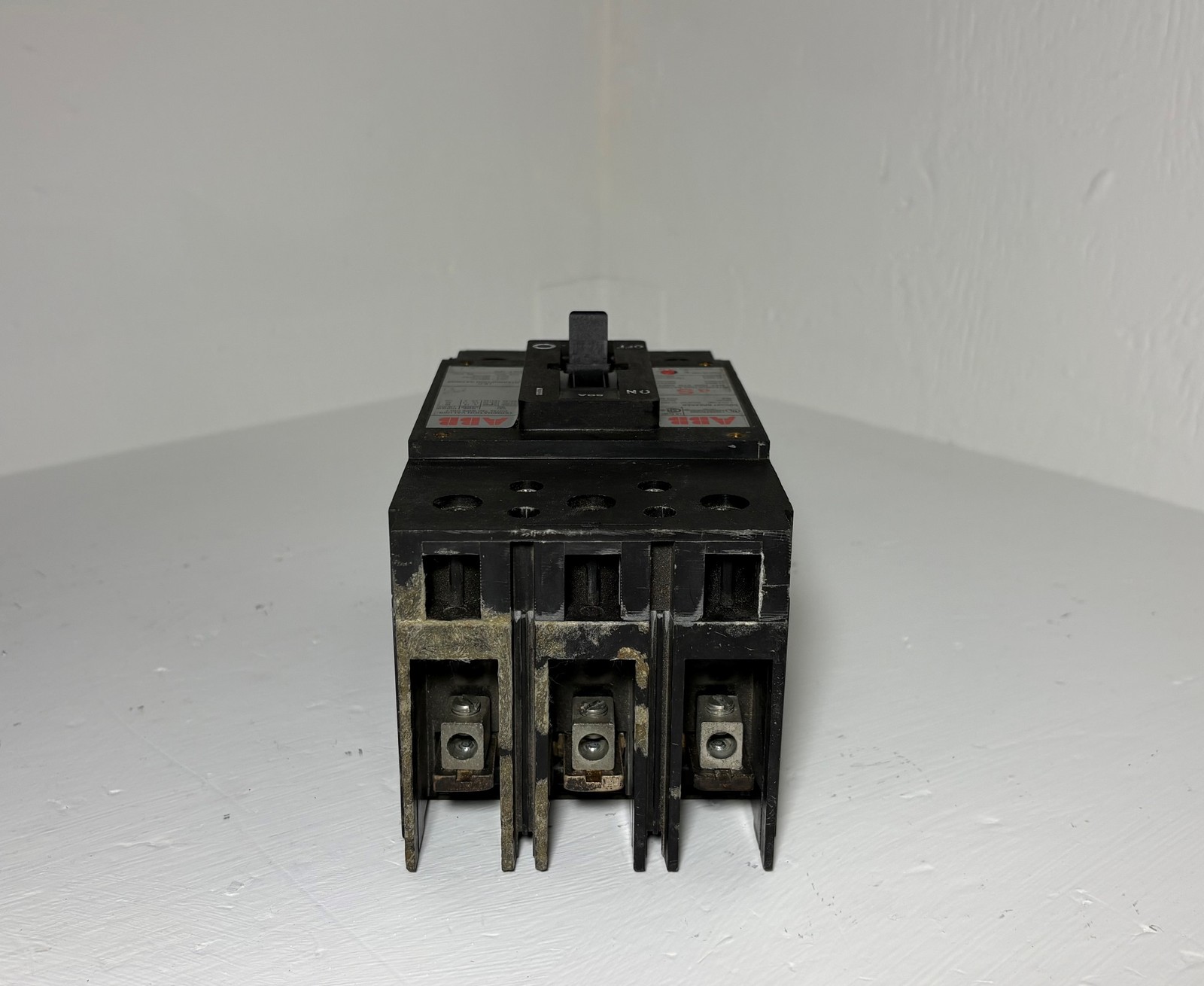 ABB Type ES 50A 3 Pole Circuit Breaker 18kA @ 480 VAC RT-1999 50 Amp 3P