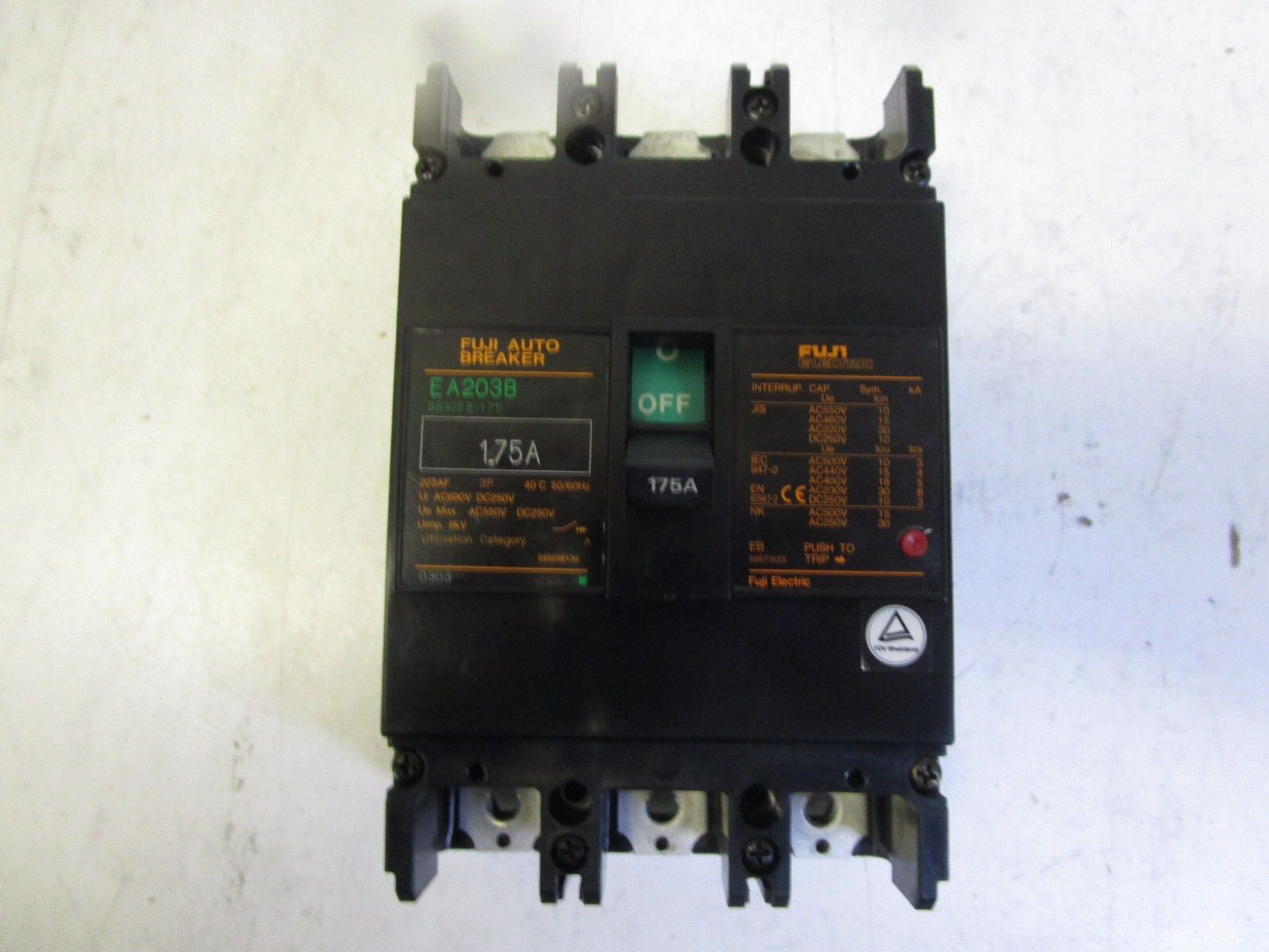 FUJI EA203B 175A 3 POLE CIRCUIT BREAKER USED FREE SHIPPING!!!!!!!!!!!!!