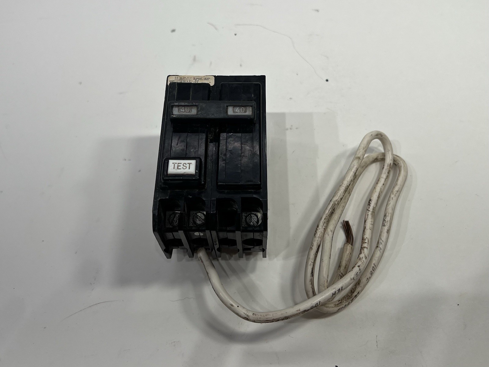 Challenger Eaton GFTCB240 / GFCB240 2 Pole 40 Amp 240 Volt type HAGF GFI GFCI