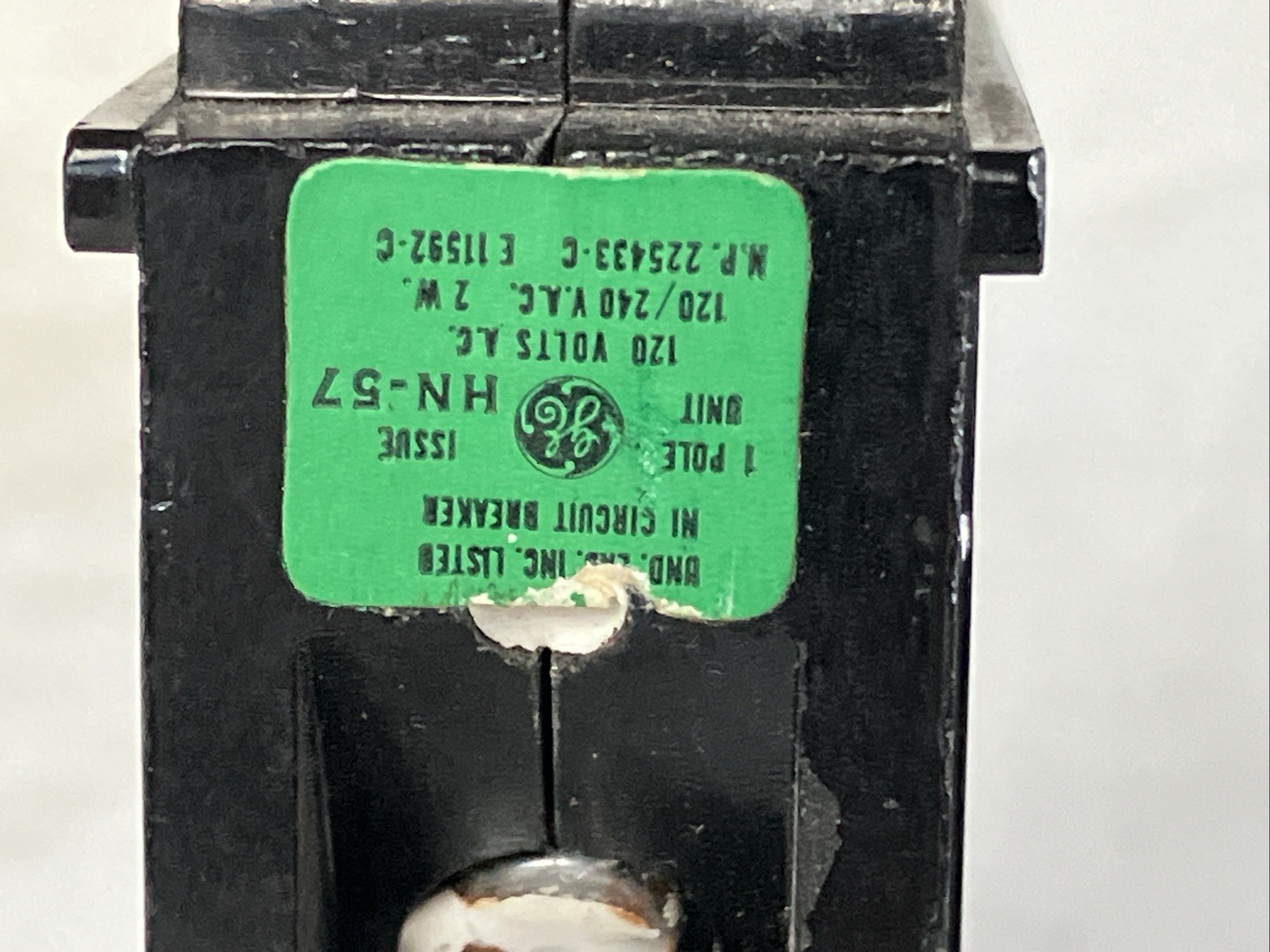 GE GENERAL ELECTRIC TQL1115 Model TQL 1 Pole 15 Amp 120 Volt 1P 15A 120 / 240 V