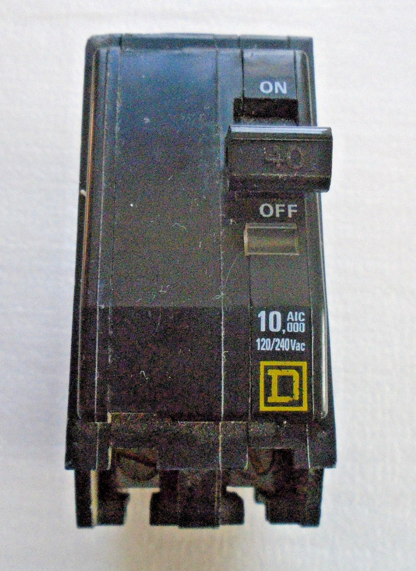Square D QO240 40 Amp 2 Pole Yellow “D” QO Plug-in Circuit Breaker 120/240 USED