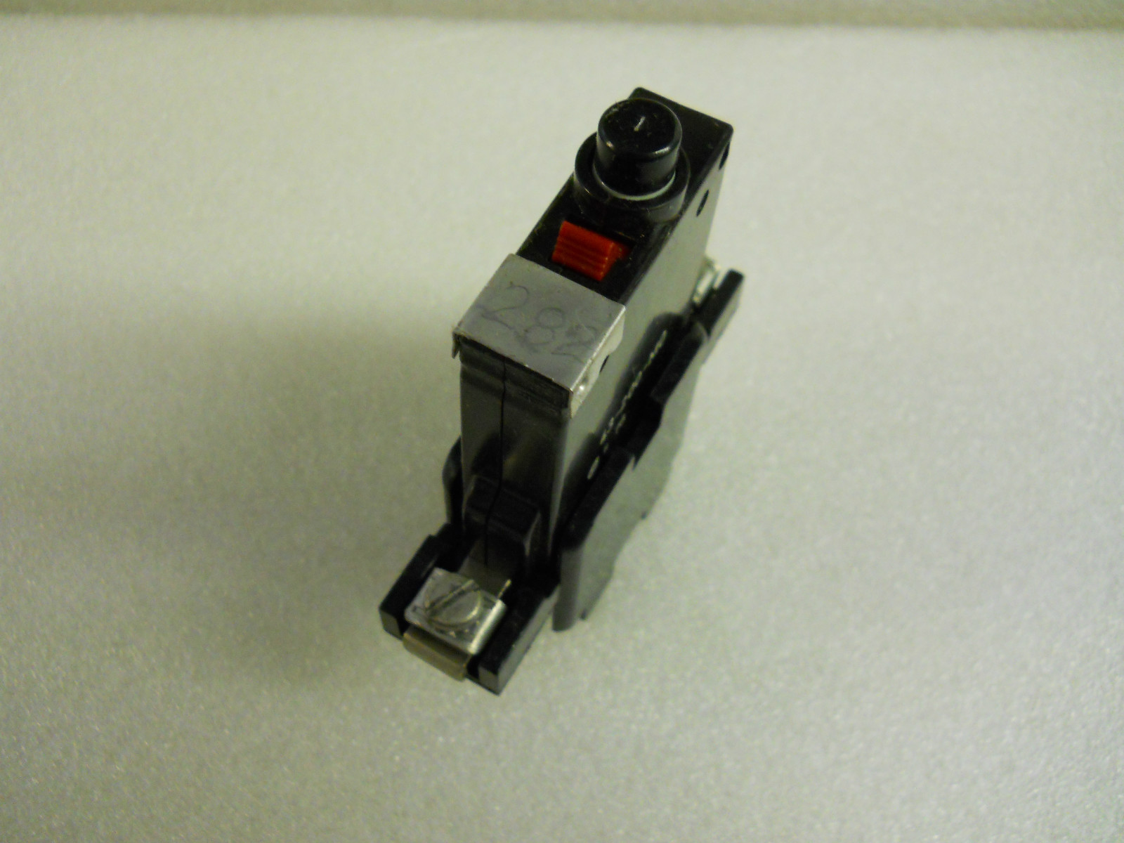 ETA 1.0A 43-200-MO CIRCUIT BREAKER 250VAC 65VDC USED CONDITION NO BOX
