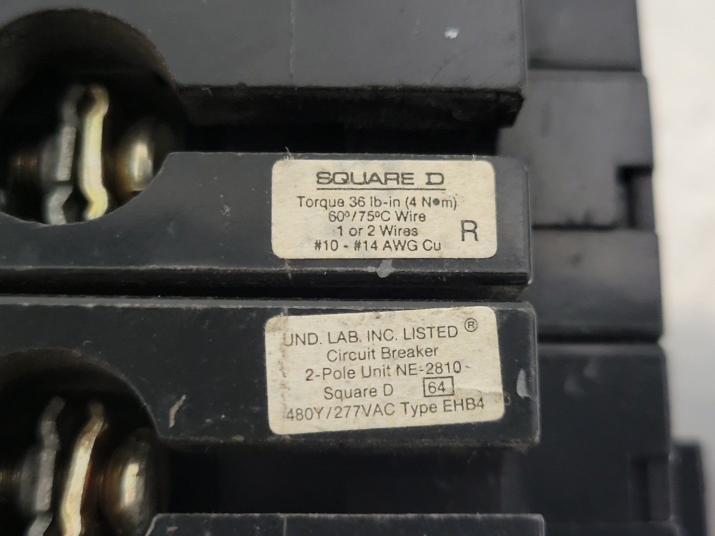 SQUARE D EHB24020PL 20 Amp, 2 Pole, 480Y/277 volts Circuit Breaker w/ Auxiliary