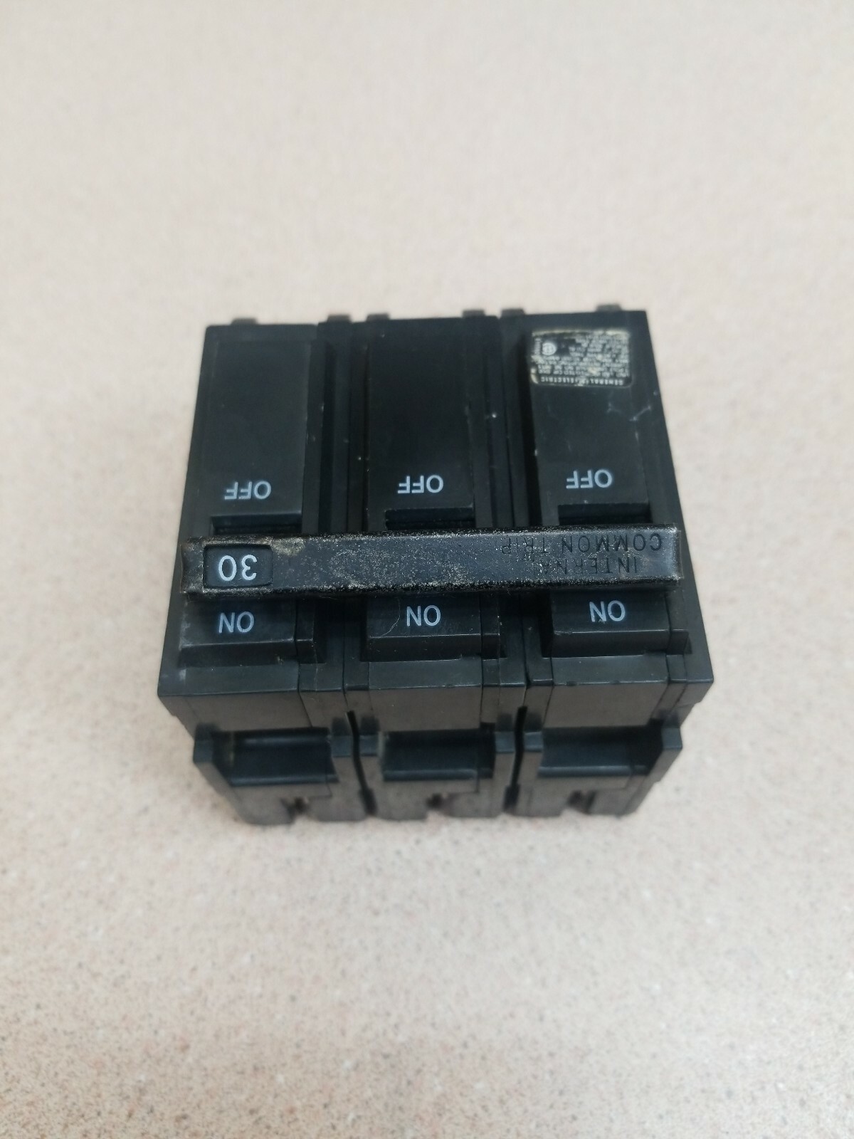 General Electric THQL32030 3 Pole Circuit Breaker 30A 3P