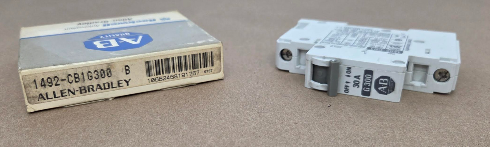 Allen Bradley 1492-CB1G300 Circuit Breaker 1 Pole 30A Series B