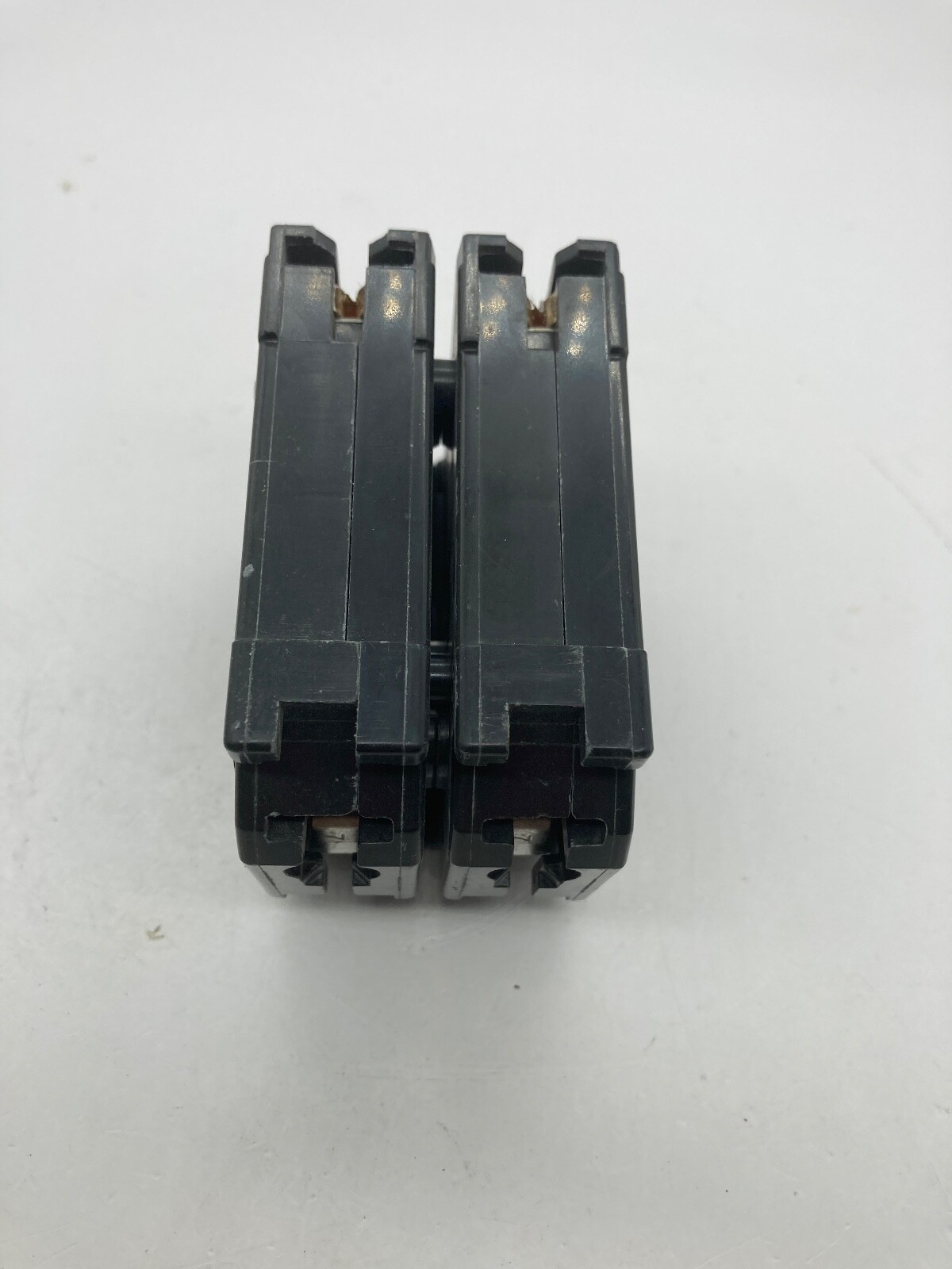 Homeline HOM260 2 Pole 60 Amp 120 240V AC Type HOM Plug In Circuit Breaker New
