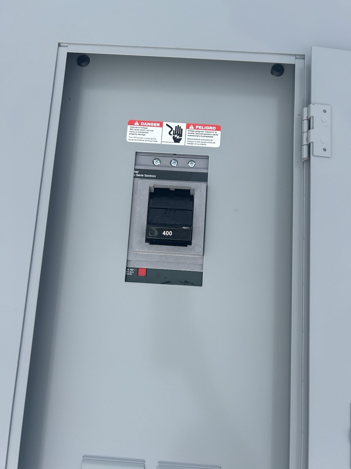 Siemens E4242MB1400FCU 400A 42-Circuit Load Center Main Breaker 120/240V 1-Phase