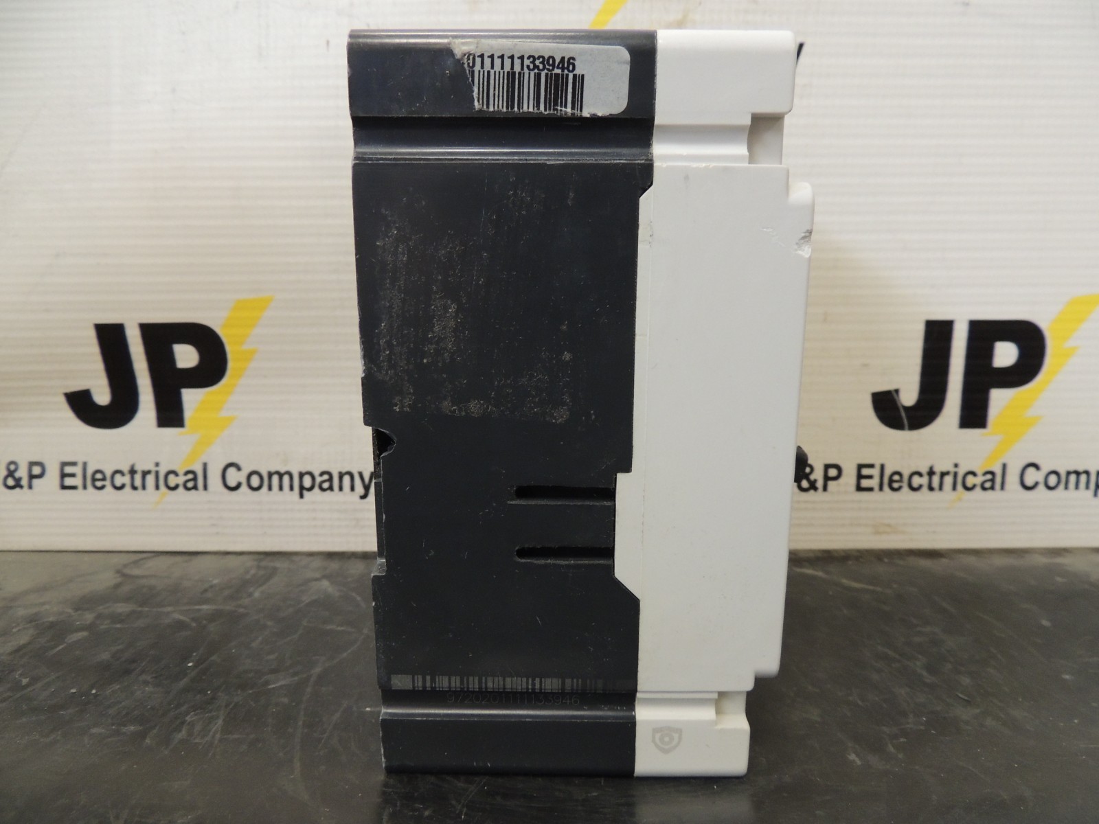 EATON ED3150BP10 3 POLE 240VAC 125VDC 150A CIRCUIT BREAKER