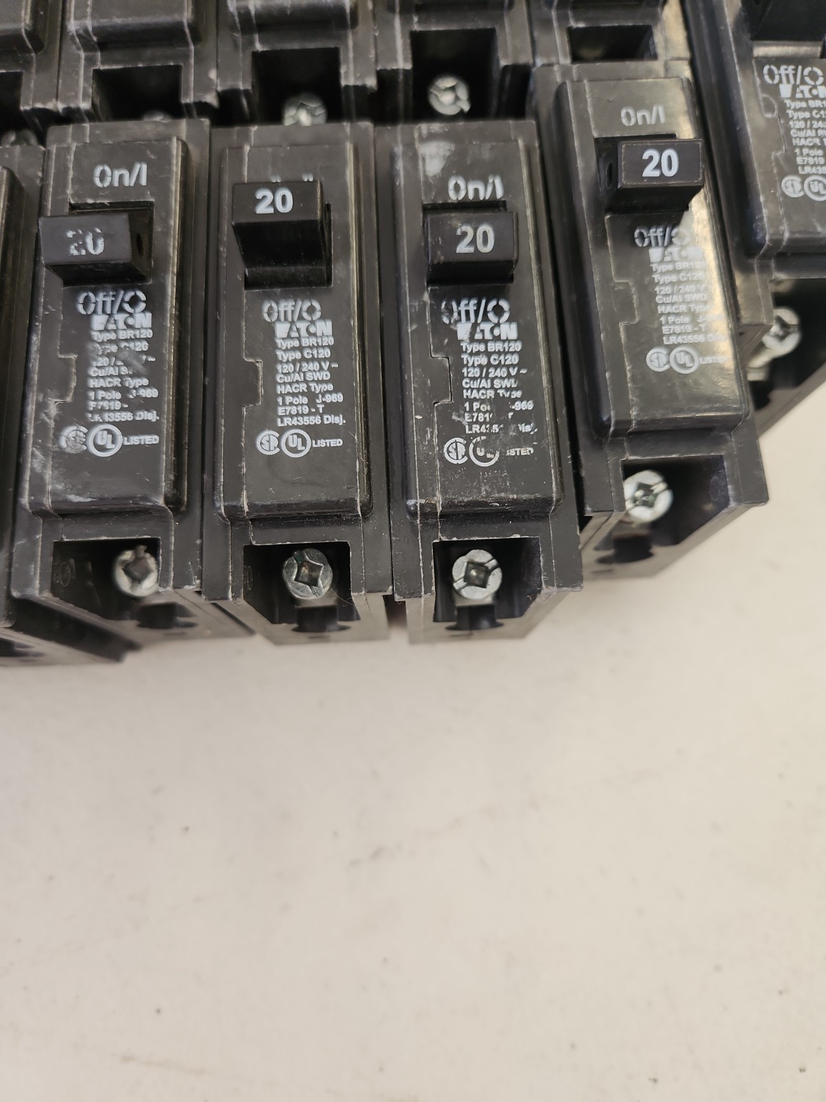 LOT OF 23 Eaton BR120 Circuit Breaker – Black READ DESCRIPTION
