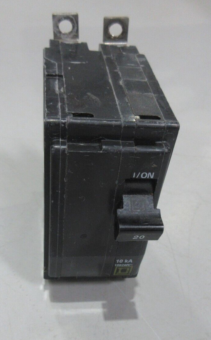 LOT OF 10 Square D QOB220 20 Circuit Breakers