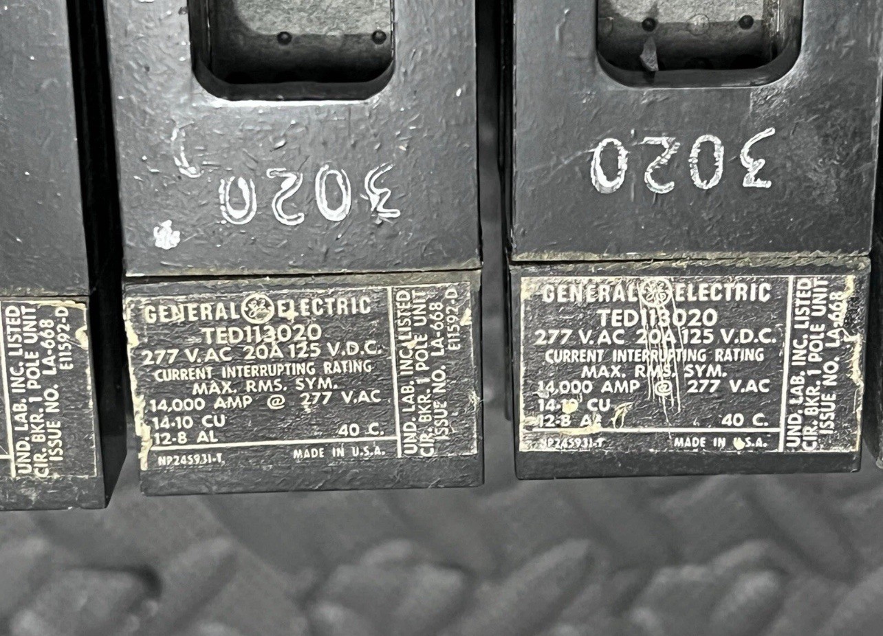 5 X TED113020 Circuit Breaker 277 Vac 125 Vdc 20 Amp