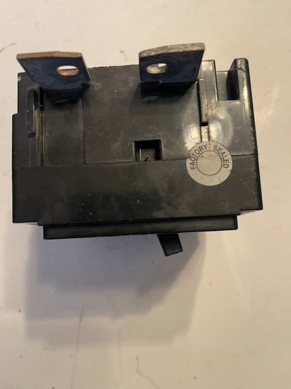 BW2200 CUTLER-HAMMER BREAKER BW-10K 200AMP 2-POLE 120/240V USED