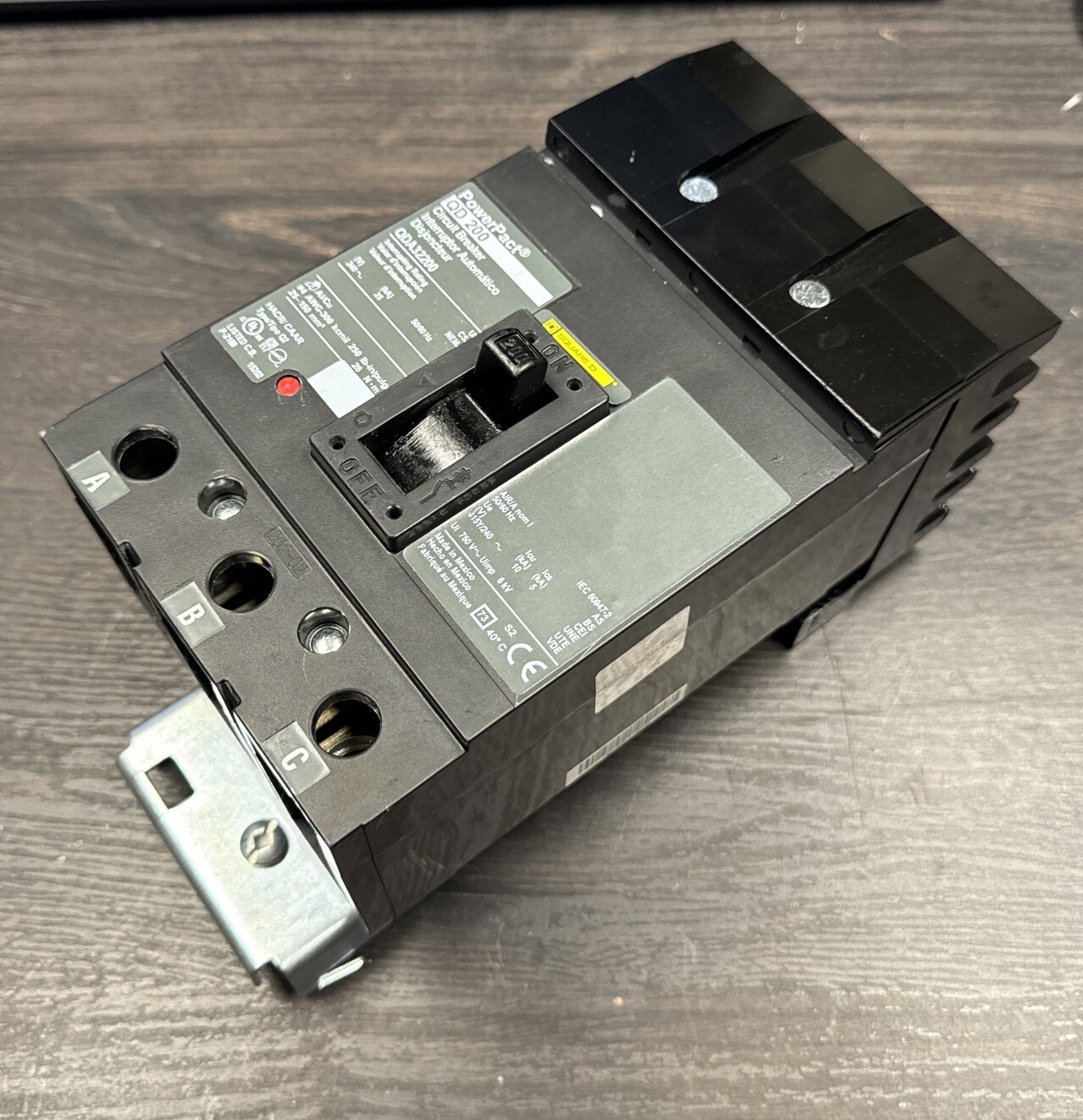 QDA32150 Square D 150 Amp 240V 3 Pole 25kA@240V PowerPact Circuit Breaker New