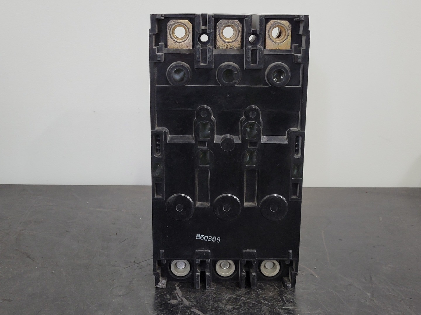 Westinghouse DA3300W 300 Amp 3 Pole Circuit Breaker – Electrical