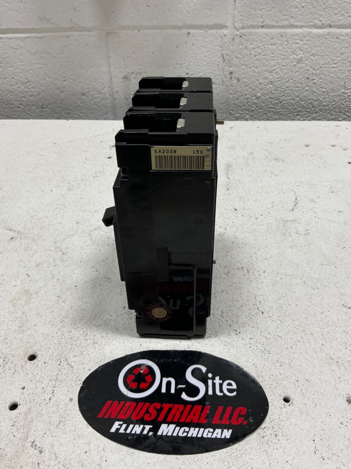 FUJI EA203B AUTO CIRCUIT BREAKER 3 POLE 150 AMP