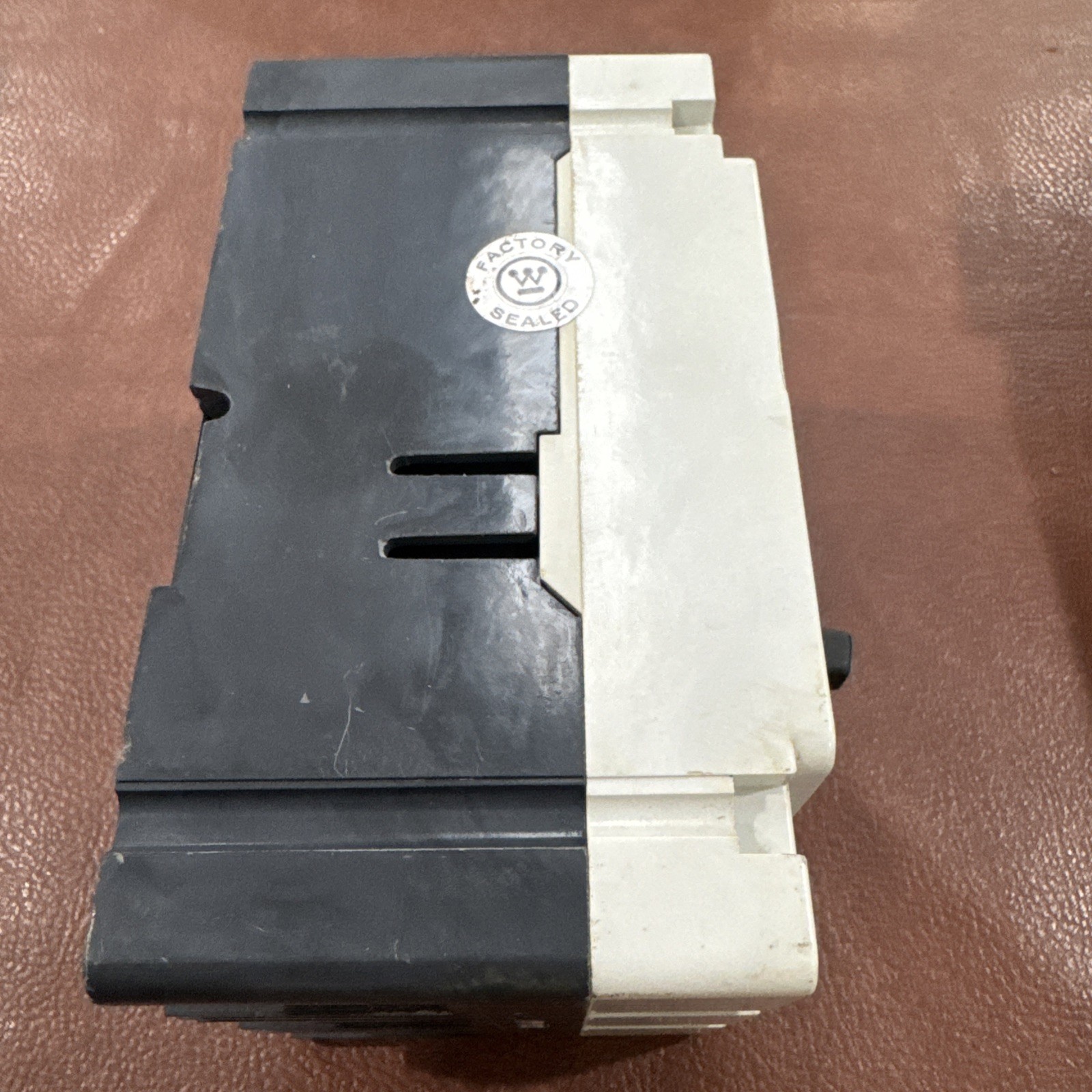 WESTINGHOUSE FD3015L SERIES C INDUSTRIAL CIRCUIT BREAKER 15 AMPS 600 VAC 3P