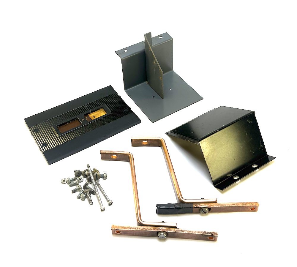 Square D 2 Pole 125A Twin Breaker Mounting Kit(A + C Phases ONLY)