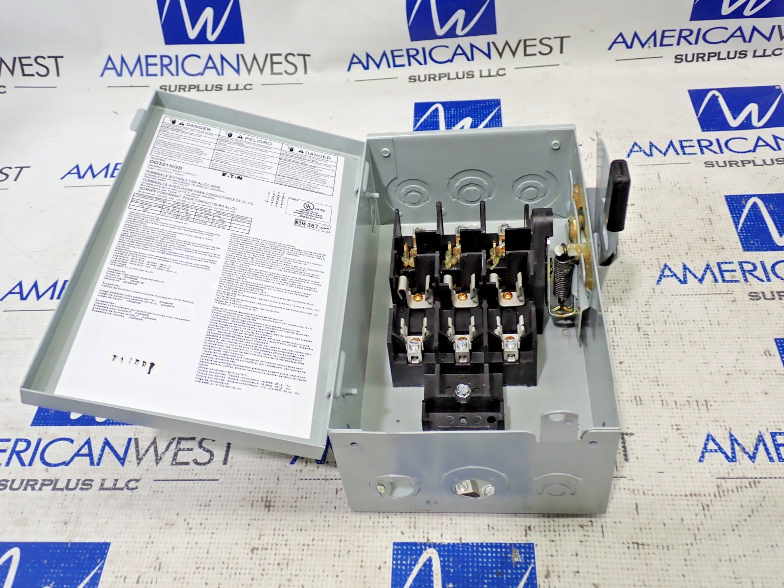 Eaton DG321NGB Disconnect Fusible 30 Amp 240V NEMA 1 Tested D890