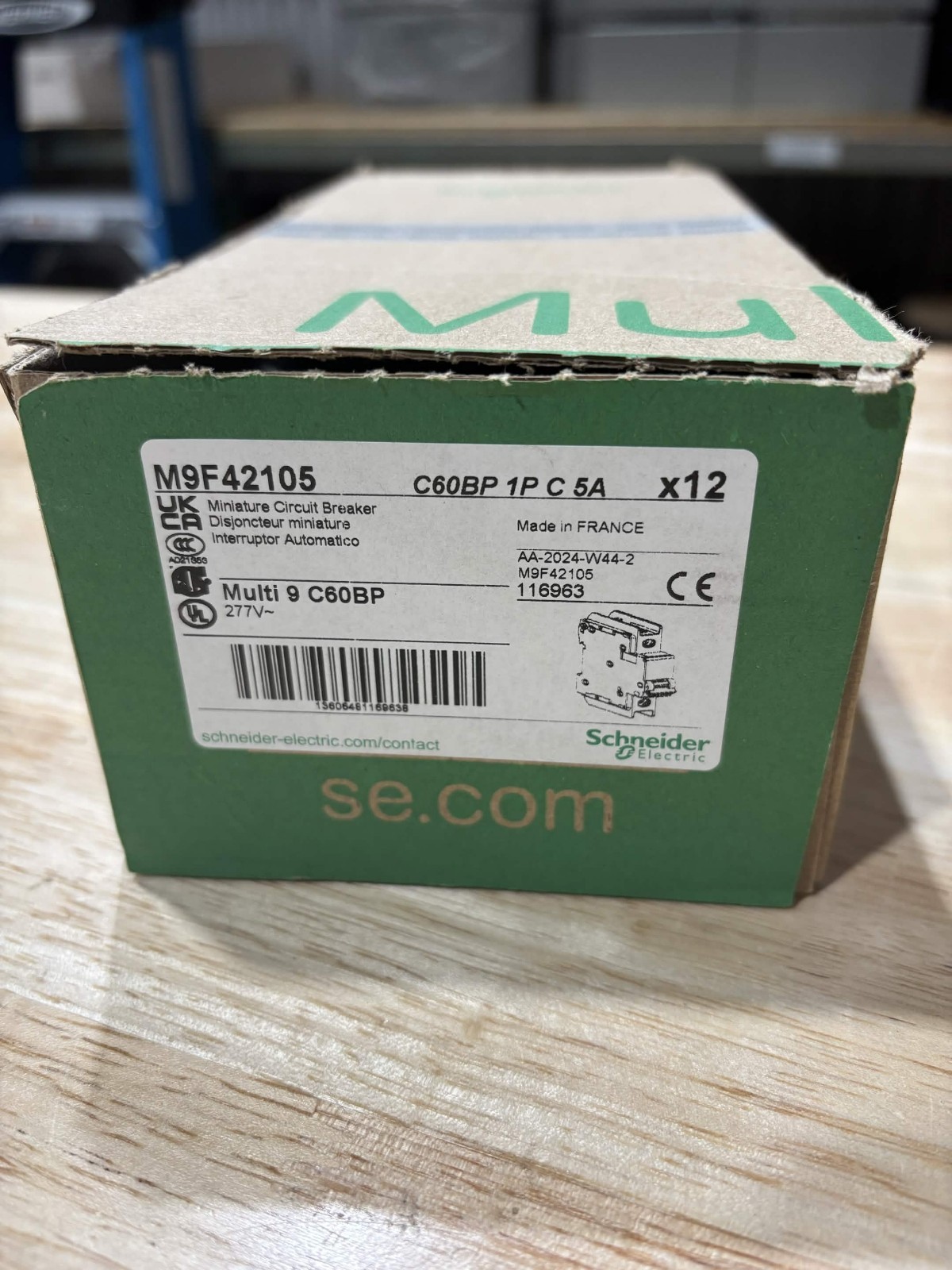 SchneiderElectricMulti9 M9F42105 C60BP 1P5AMiniature CircuitBreaker12PACK(AJ1.2)